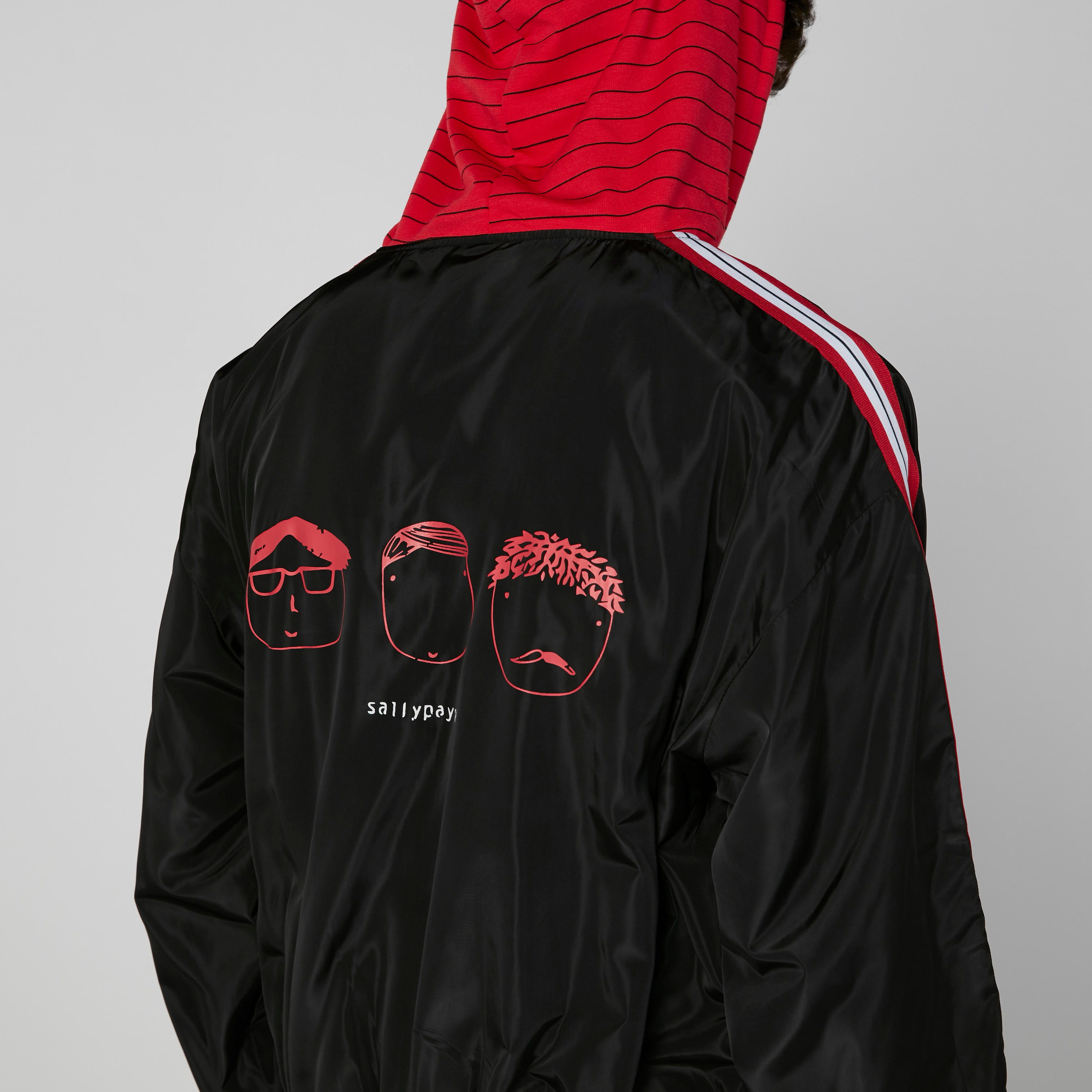 هودي بجيوب وطبعات-men-winterwear-hoodiesandsweatshirts-image-2