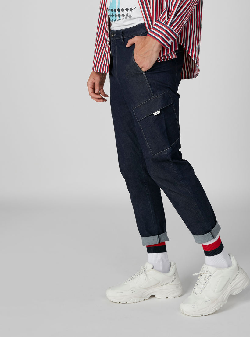 Pocket Detail Denim Pants-men-clothing-bottoms-jeans-image-1