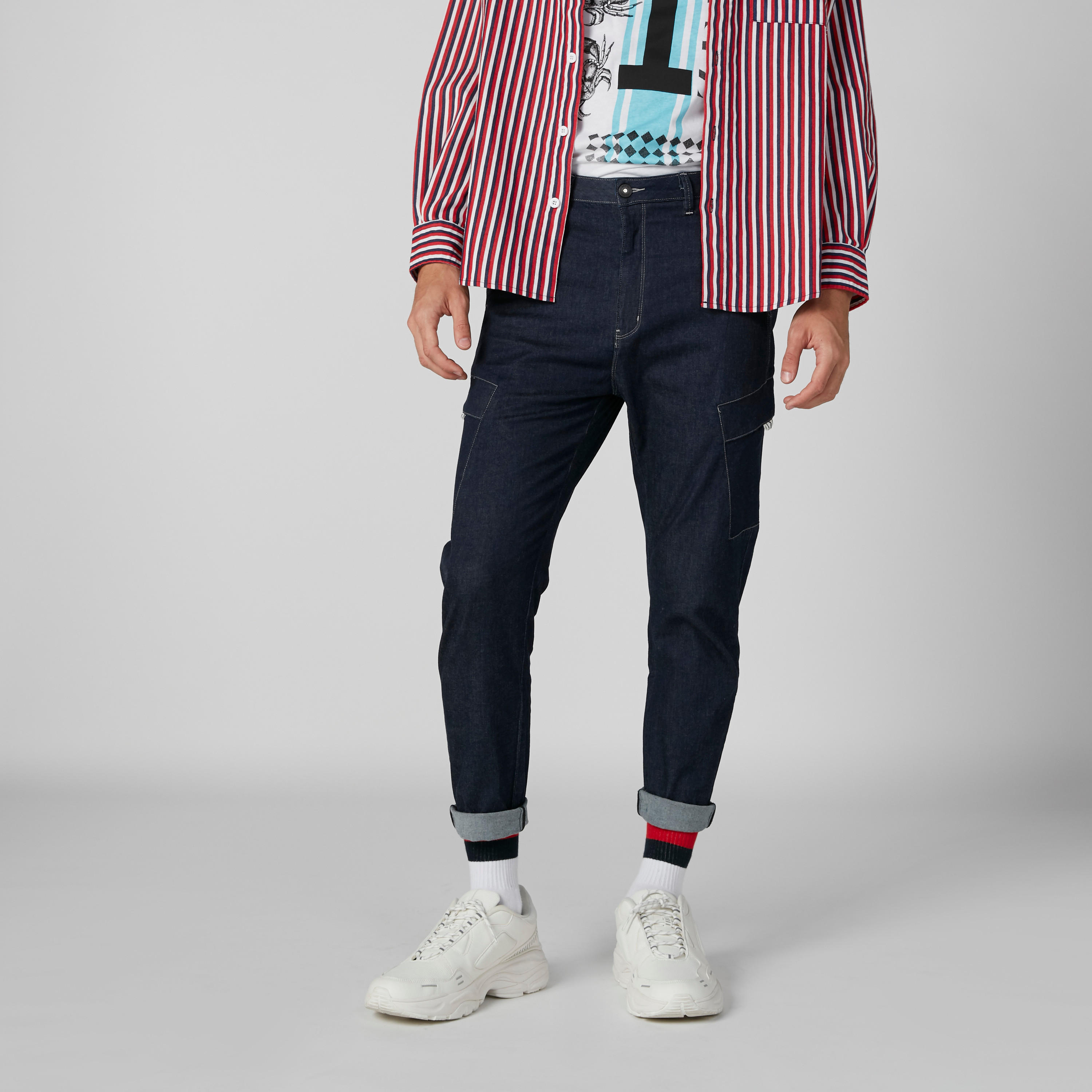 Pocket Detail Denim Pants-men-clothing-bottoms-jeans-image-3