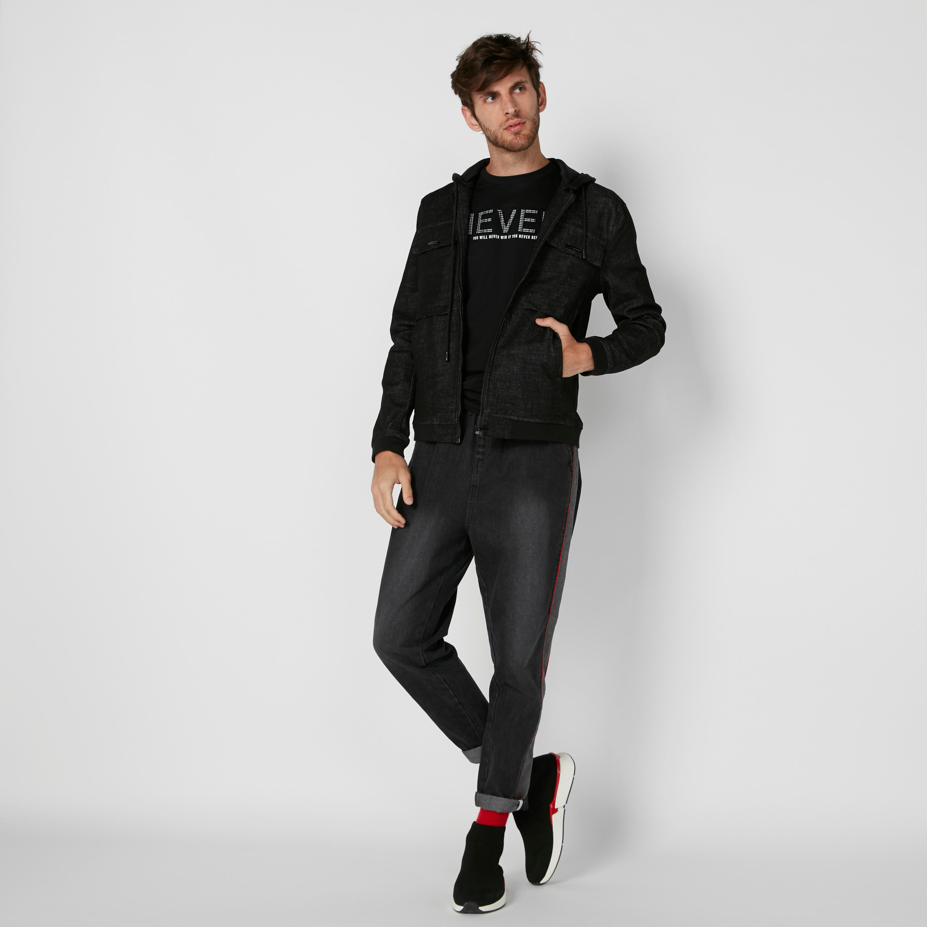 جاكيت بجيوب وقبّعة-men-clothing-jacketsandblazers-jackets-image-6