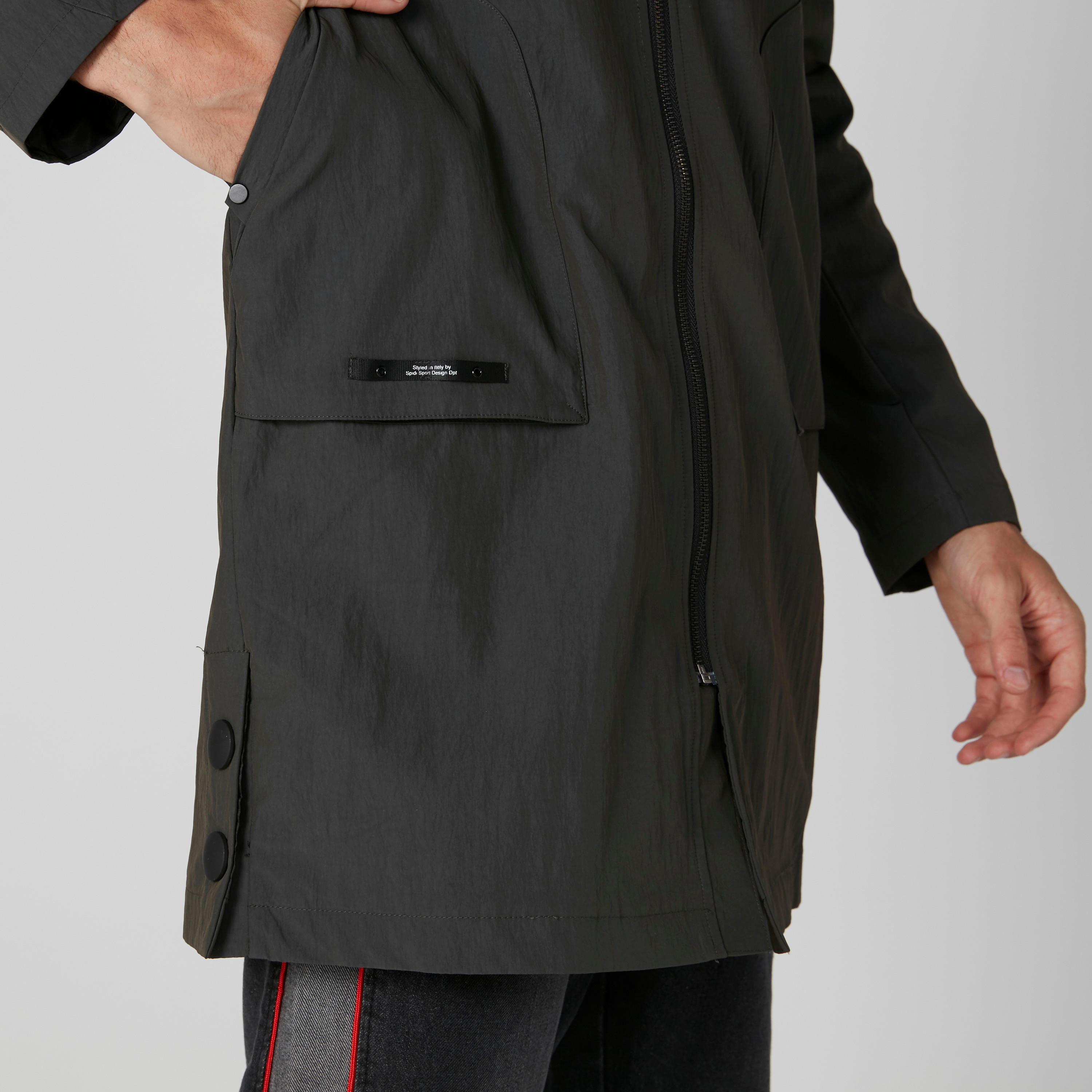 معطف طويل بجيوب وسحاب إغلاق وقبعة-men-clothing-jacketsandblazers-coats-image-7