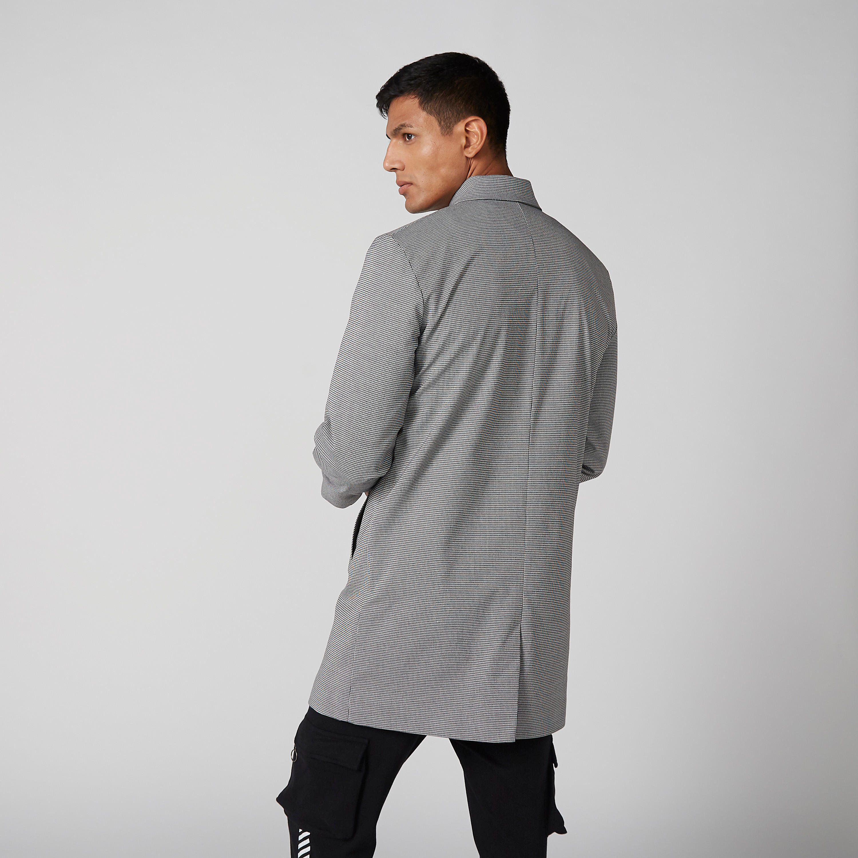 Pocket Detail Coat with Long Sleeves and Button Closure-men-clothing-jacketsandblazers-coats-image-5