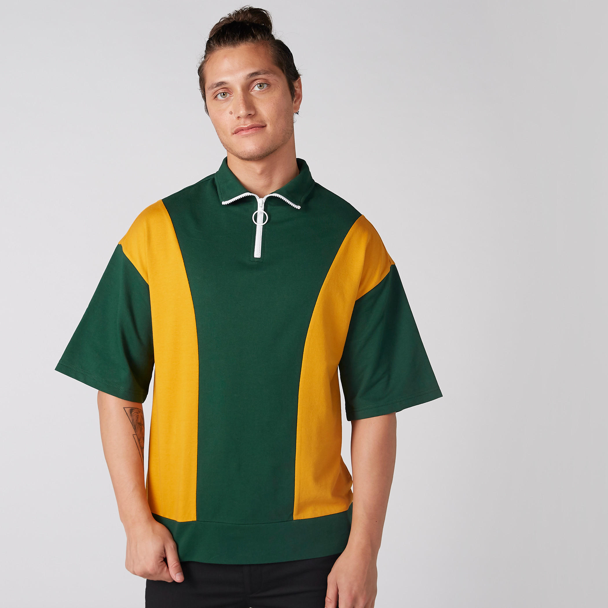 تيشيرت بياقة بولو وأكمام قصيرة وسحّاب-men-clothing-tshirtsandpolos-polos-image-1