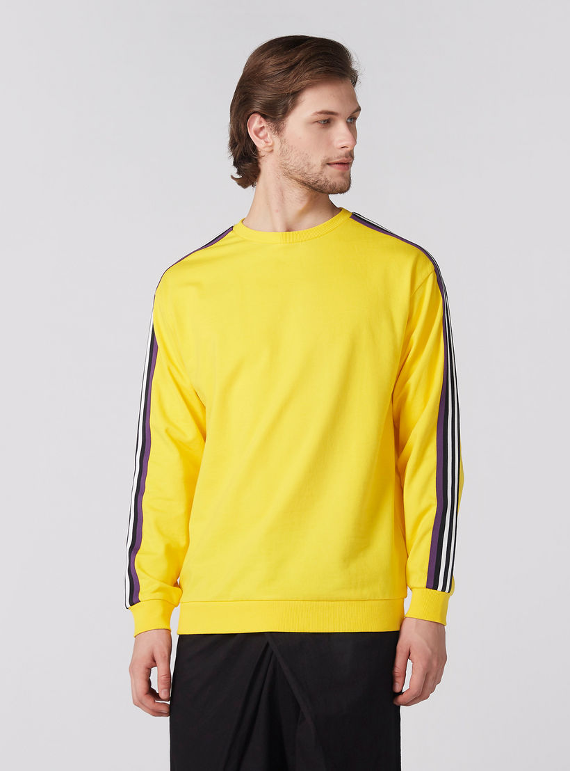 سويت شيرت بأكمام طويلة مطاطية-men-winterwear-hoodiesandsweatshirts-image-3
