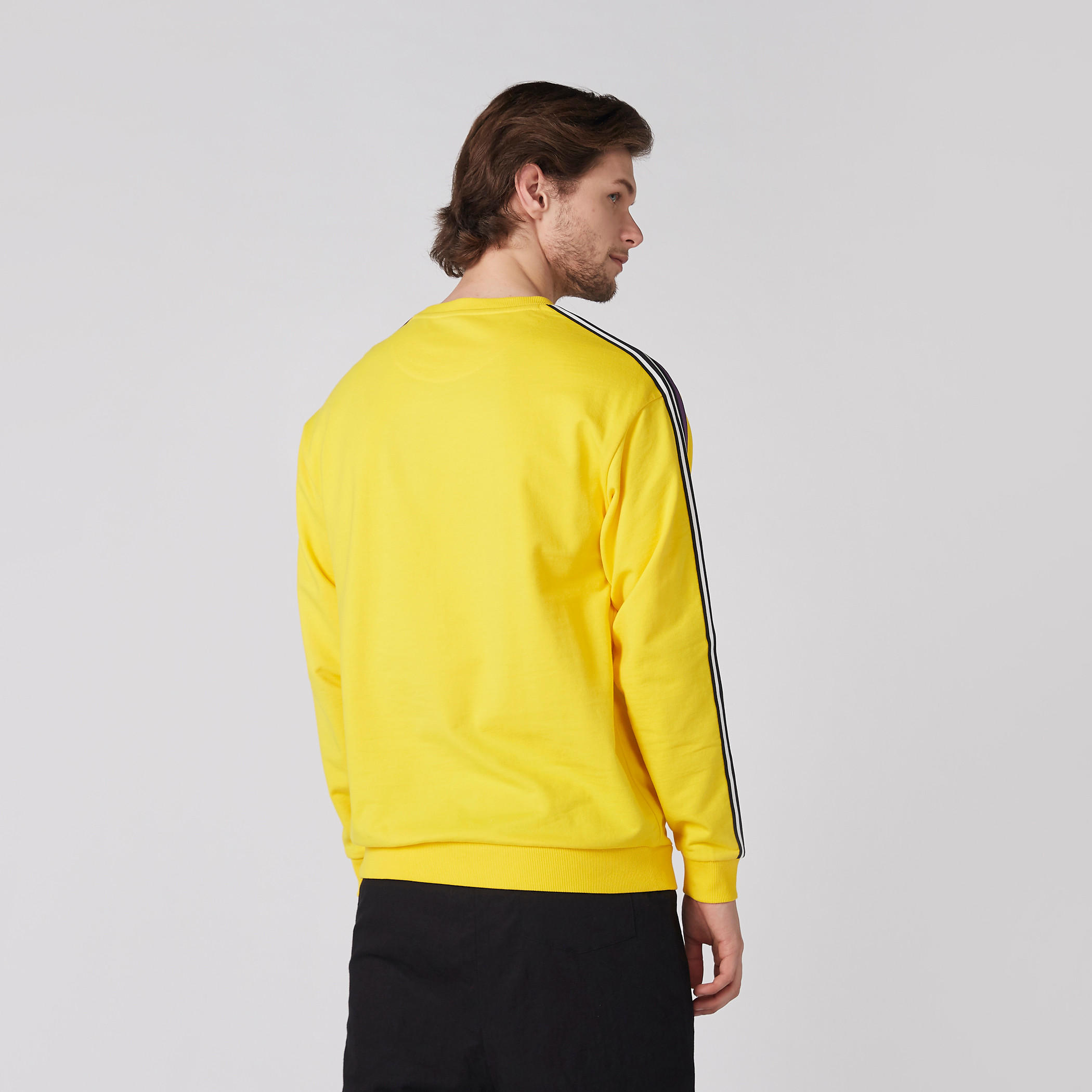 سويت شيرت بأكمام طويلة مطاطية-men-winterwear-hoodiesandsweatshirts-image-1