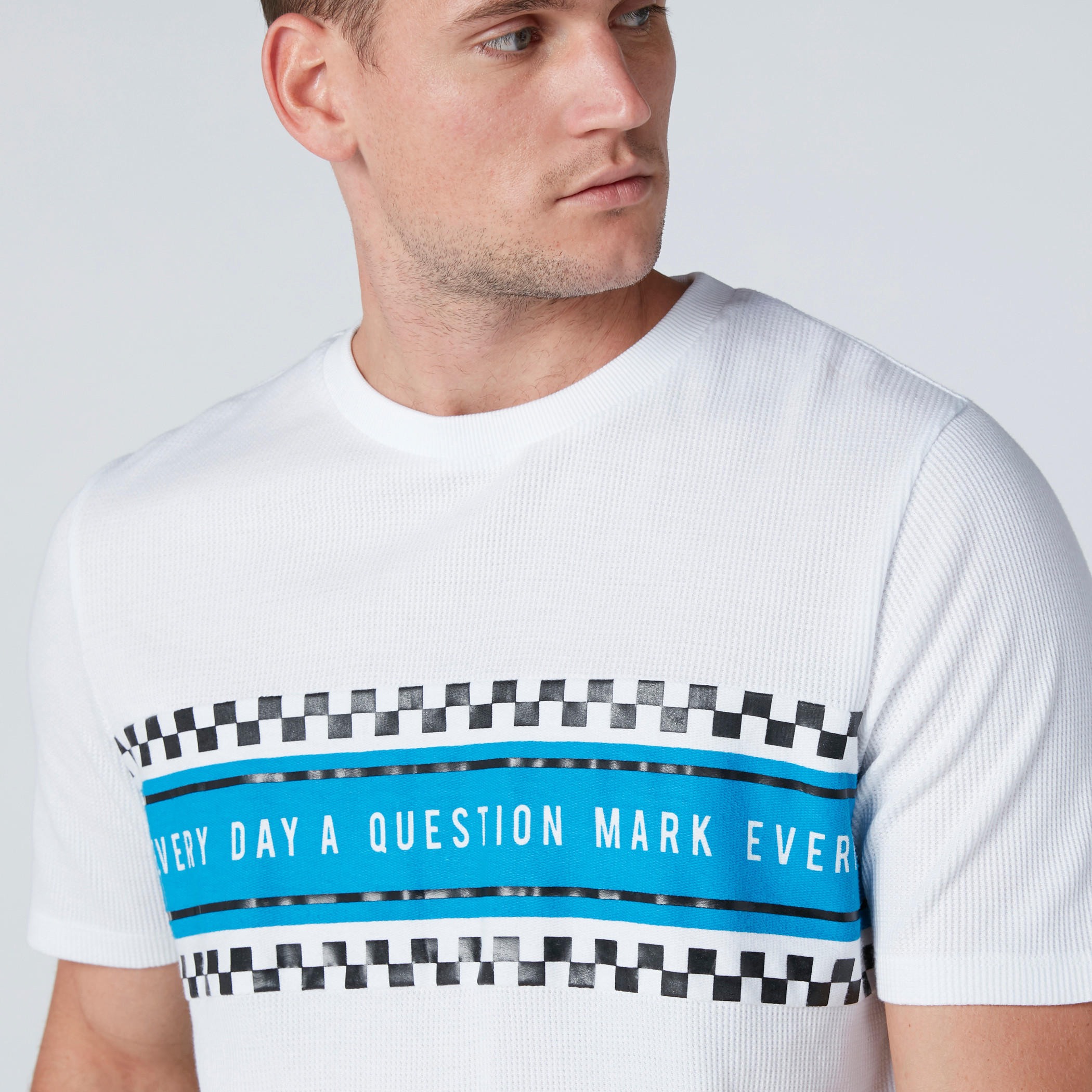 Printed T-Shirt with Crew Neck-men-clothing-tshirtsandpolos-tshirts-image-4