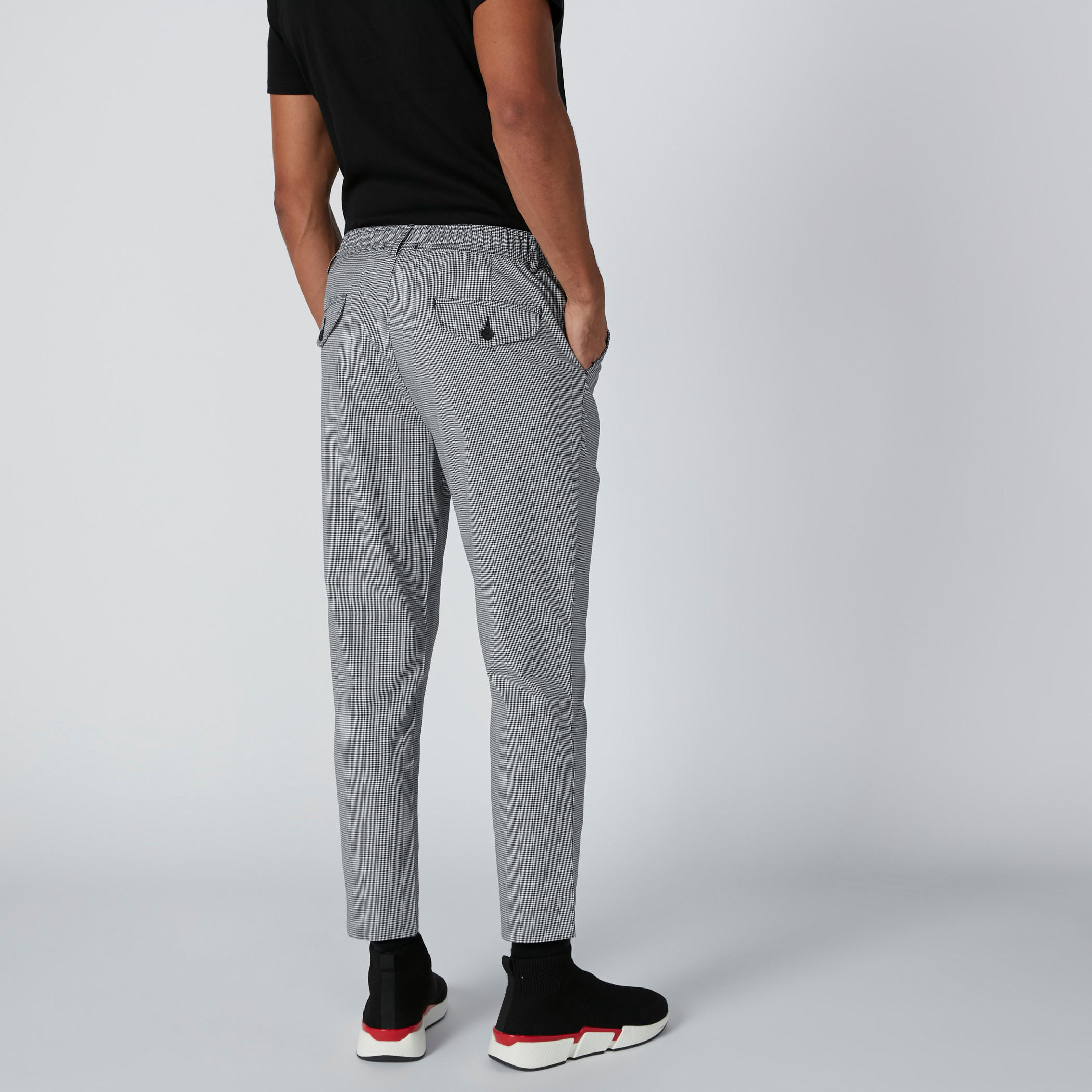 بنطال كاروهات بزر إغلاق وجيوب-men-clothing-bottoms-trousersandchinos-trousers-image-2