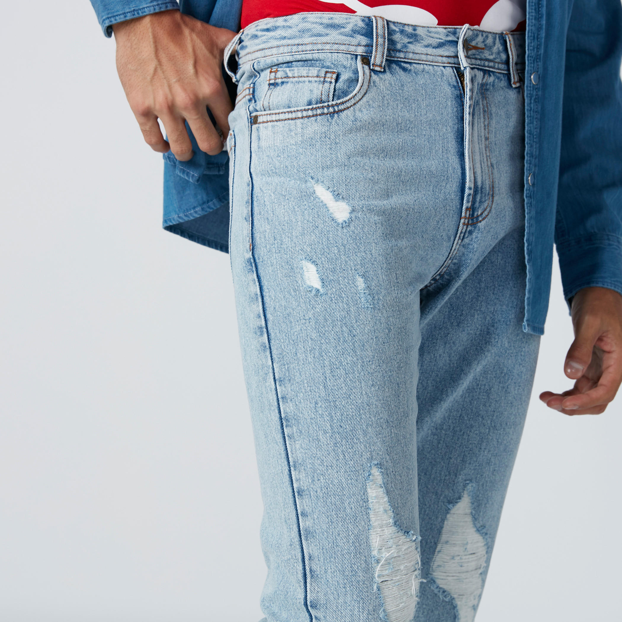 بنطال جينز بتصميم ممزّق وسحّاب إغلاق-men-clothing-bottoms-jeans-image-2