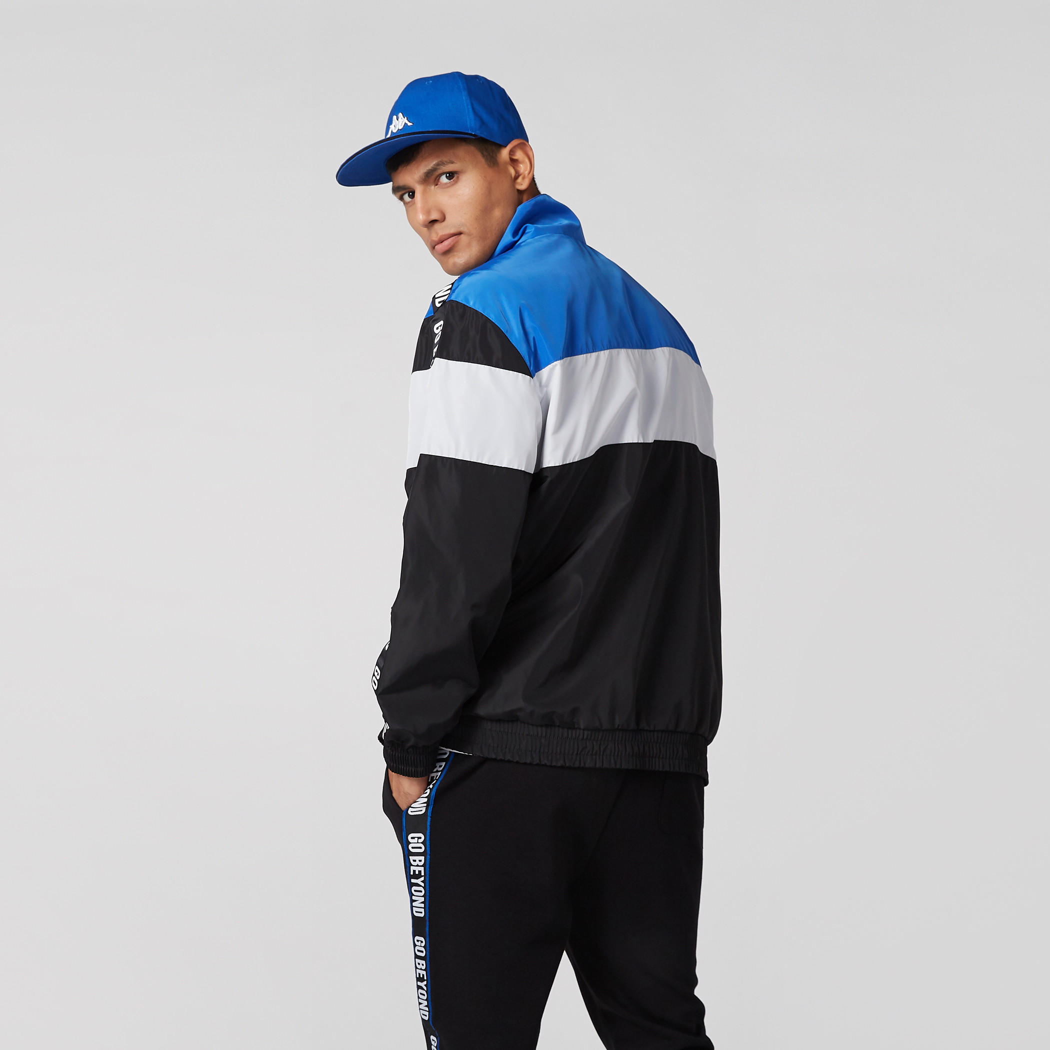 جاكيت بومبر بأكمام طويلة وطبعات-men-clothing-jacketsandblazers-jackets-image-3