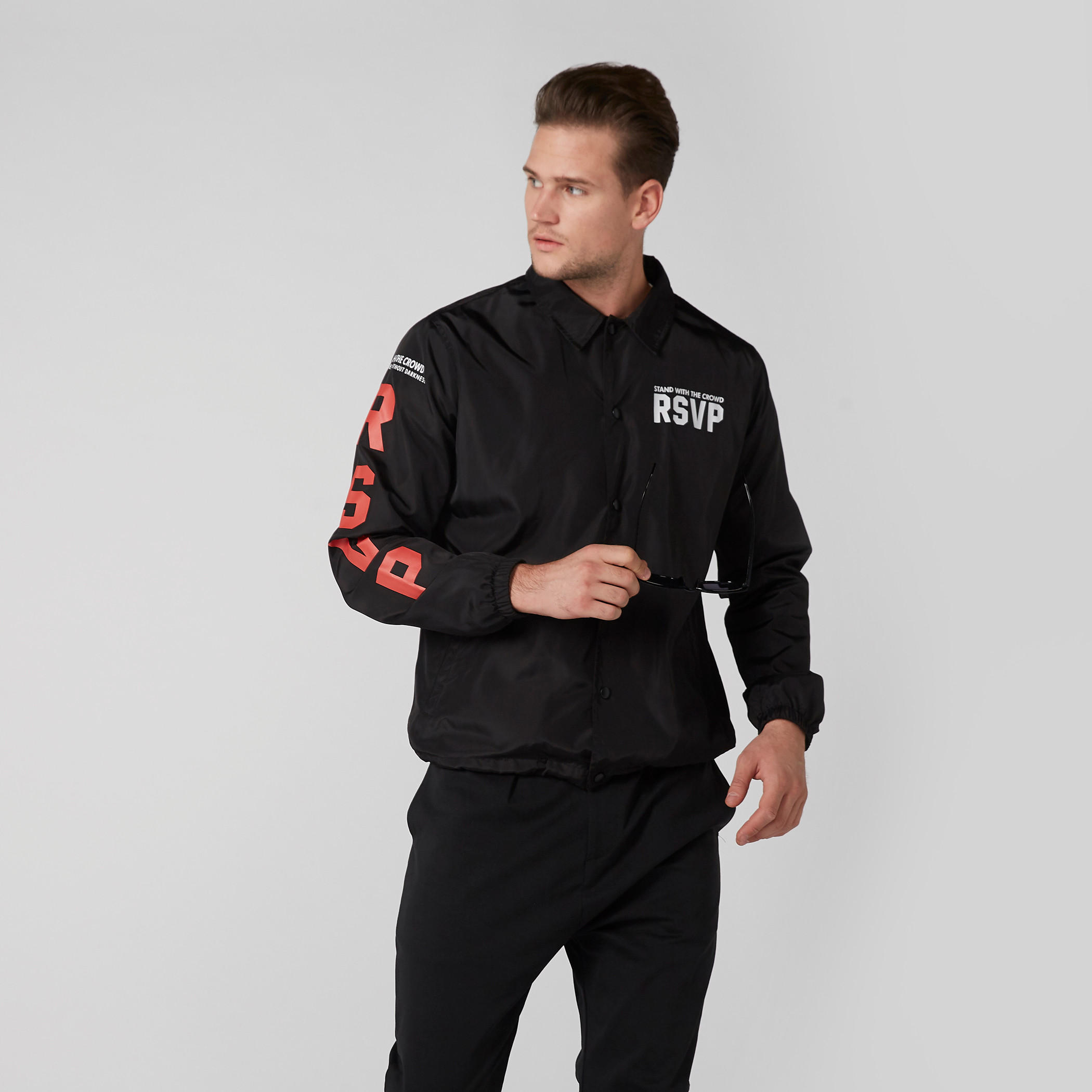 جاكيت بومبر بأكمام طويلة ومكبس إغلاق وطبعات-men-clothing-jacketsandblazers-jackets-image-4
