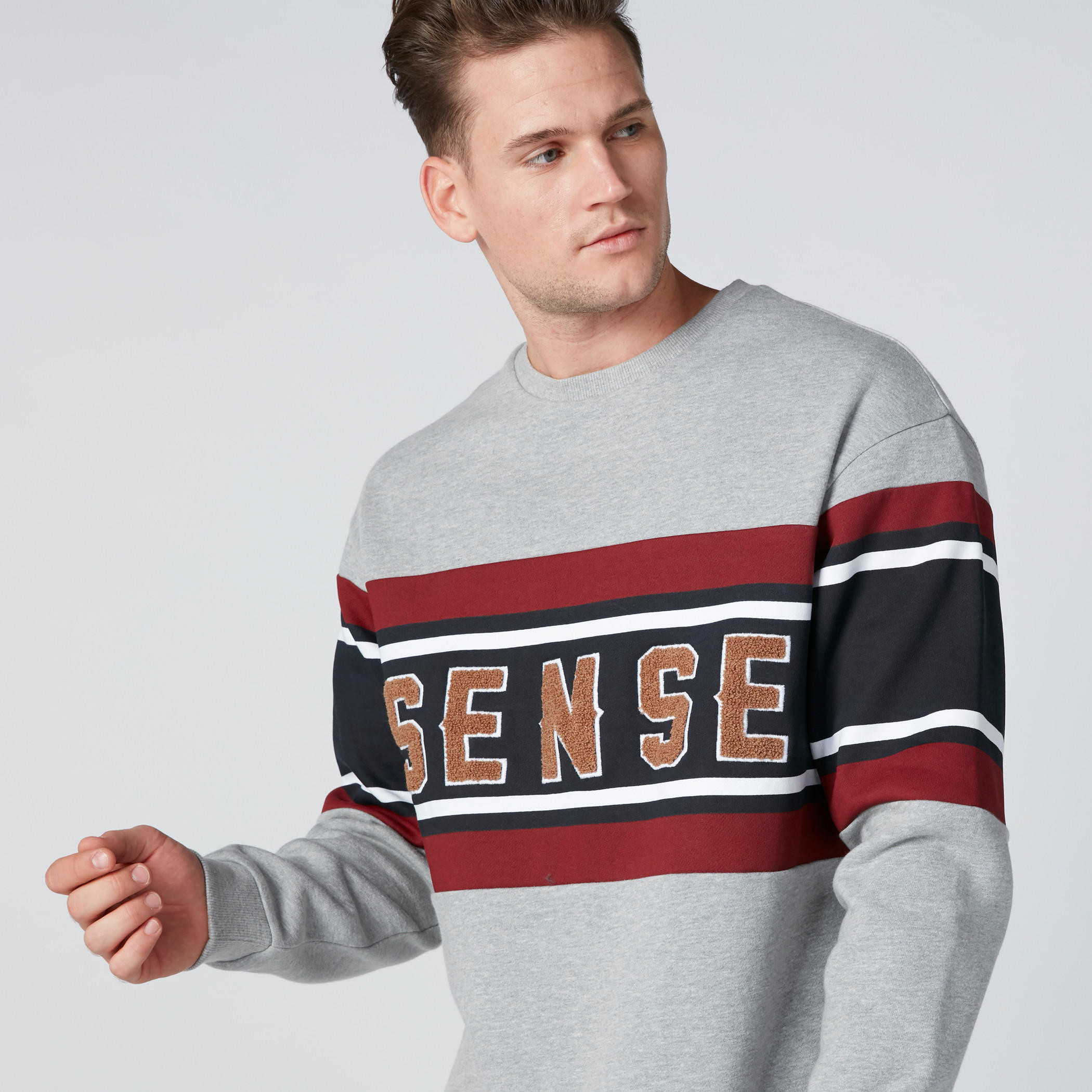 سويت شيرت بارز الملمس بياقة مستديرة-men-winterwear-hoodiesandsweatshirts-image-1
