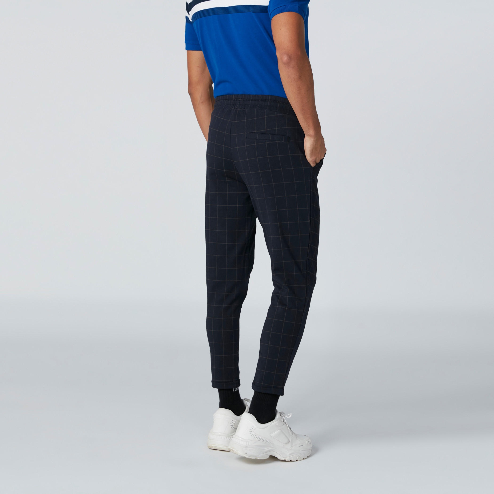 Chequered Pants with Pocket Detail and Drawstring-men-clothing-bottoms-trousersandchinos-trousers-image-2