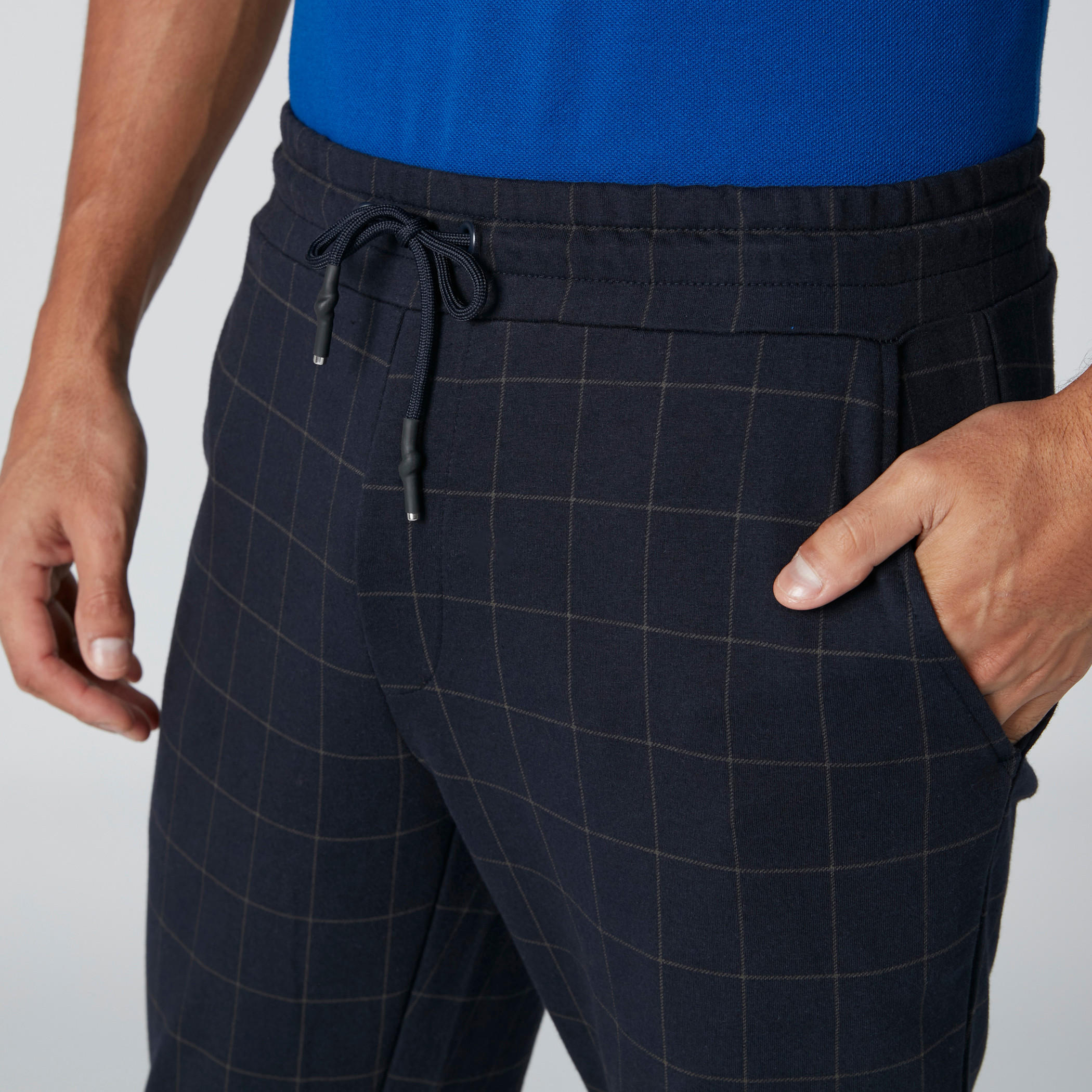 Chequered Pants with Pocket Detail and Drawstring-men-clothing-bottoms-trousersandchinos-trousers-image-4