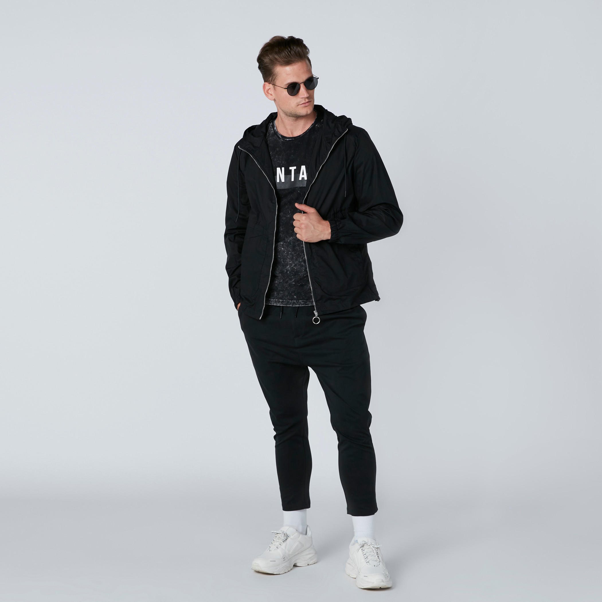 جاكيت بقبعة وسحّاب إغلاق وجيوب-men-winterwear-hoodiesandsweatshirts-image-3