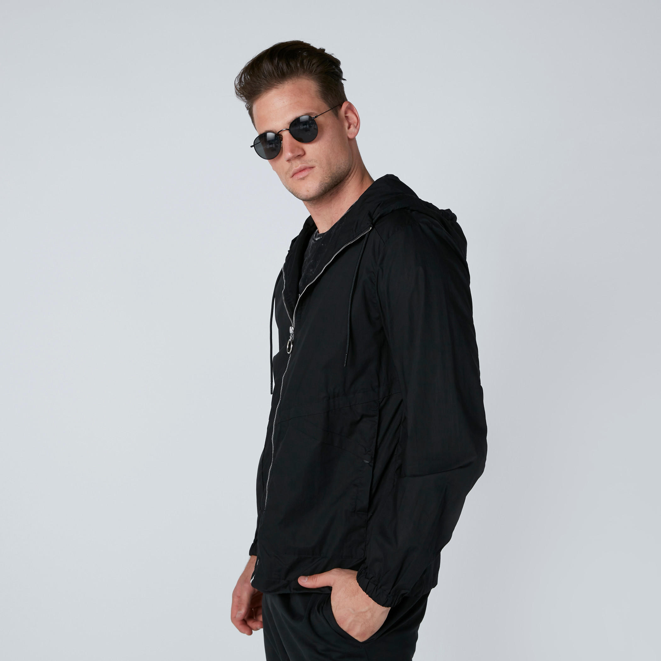 جاكيت بقبعة وسحّاب إغلاق وجيوب-men-winterwear-hoodiesandsweatshirts-image-4