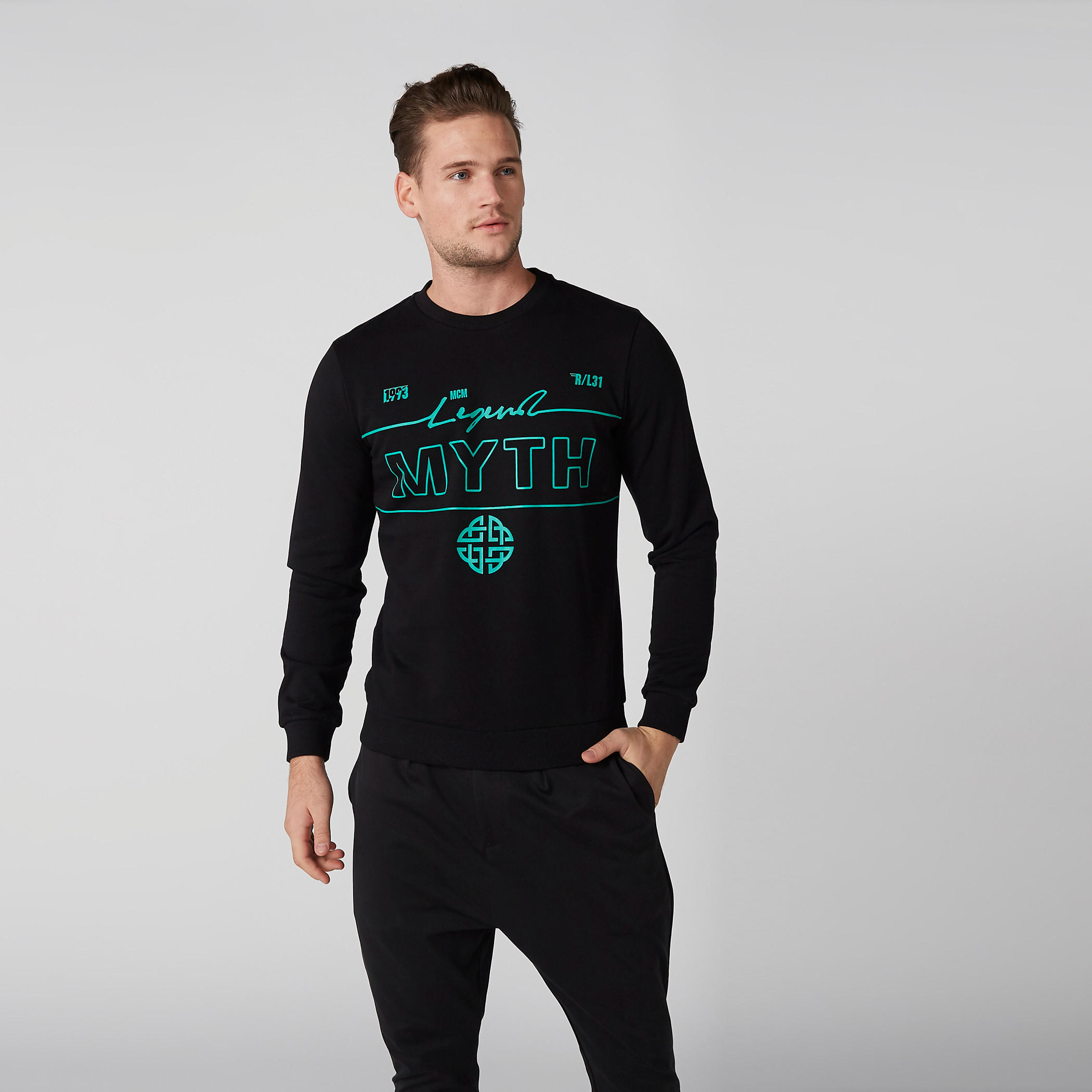 Printed Sweatshirt with Crew Neck and Long Sleeves-men-winterwear-hoodiesandsweatshirts-image-2