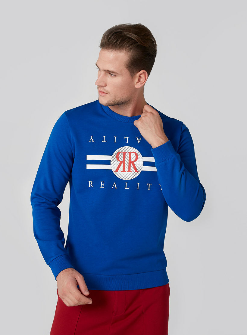 سويتر بياقة ضيّقة وأكمام طويلة وطبعات-men-winterwear-hoodiesandsweatshirts-image-2