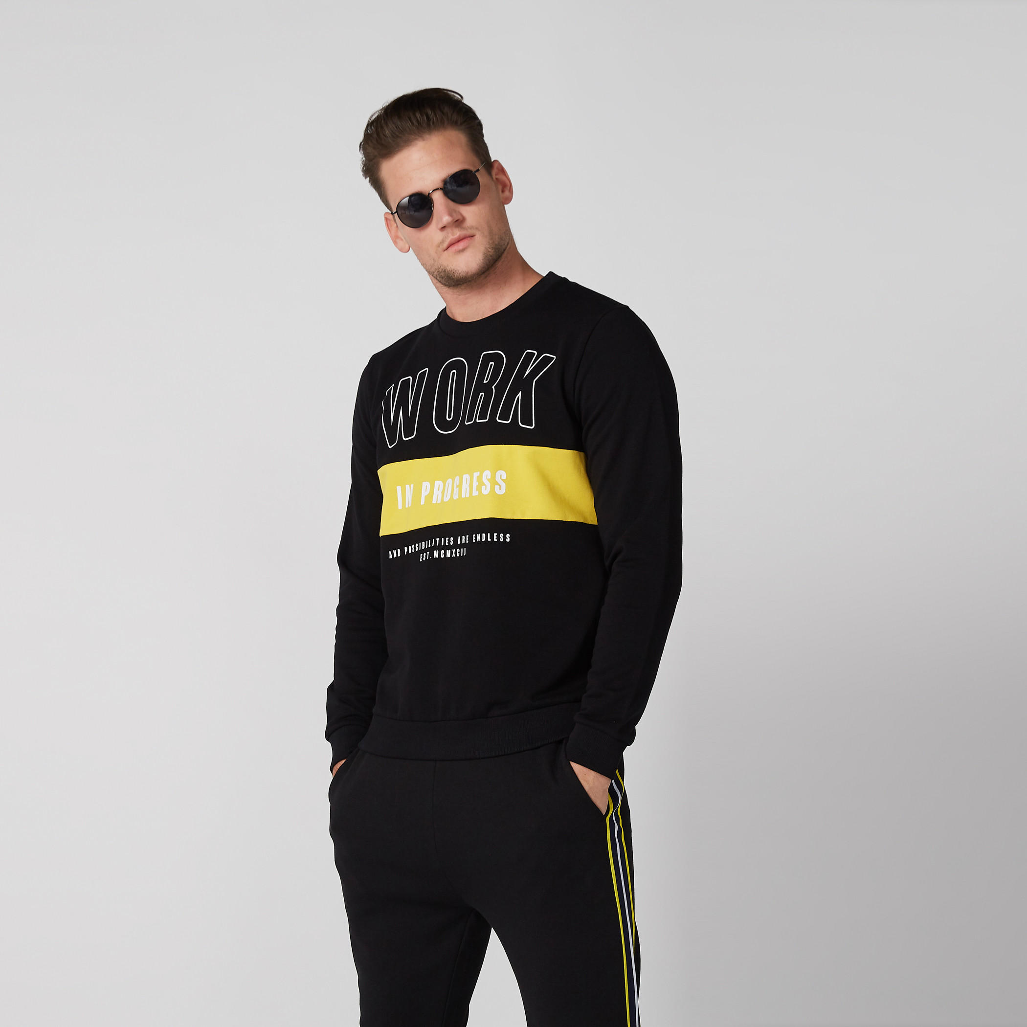 Printed Sweatshirt with Crew Neck and Long Sleeves-men-winterwear-hoodiesandsweatshirts-image-1