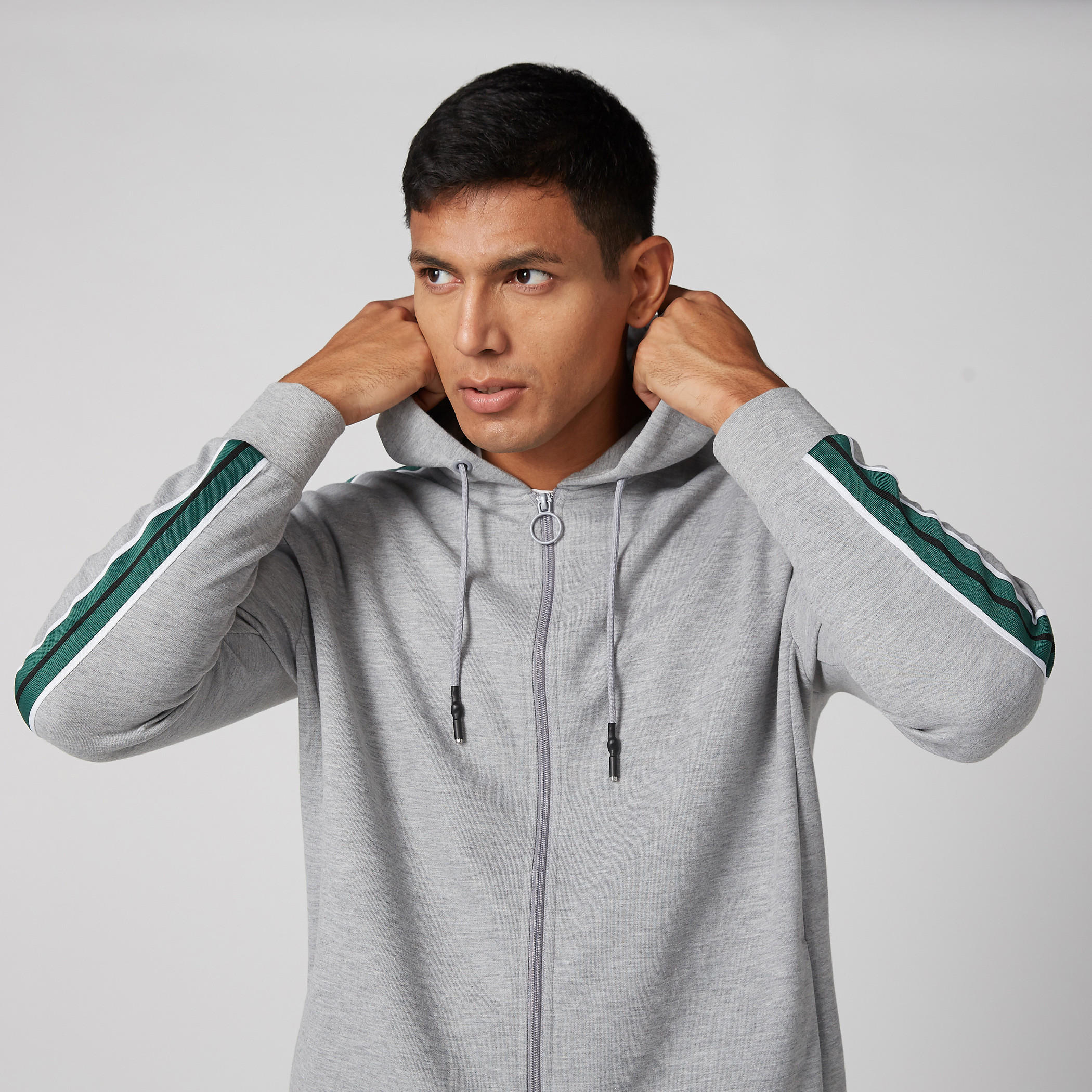 جاكيت بقبعة وسحّاب إغلاق-men-clothing-jacketsandblazers-jackets-image-1