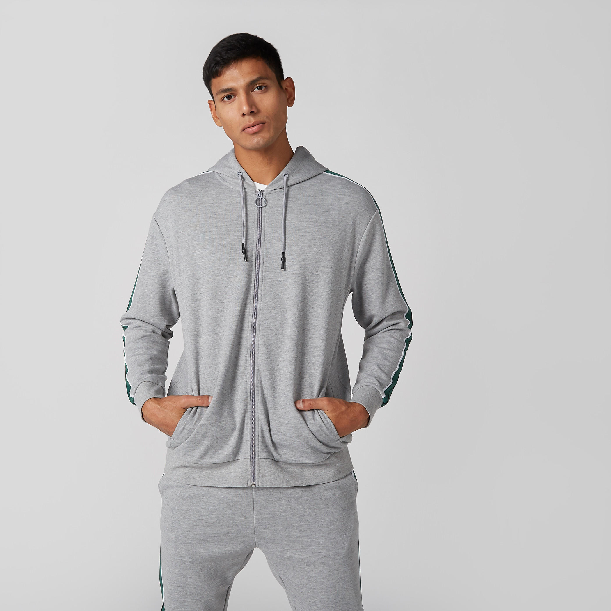 جاكيت بقبعة وسحّاب إغلاق-men-clothing-jacketsandblazers-jackets-image-3