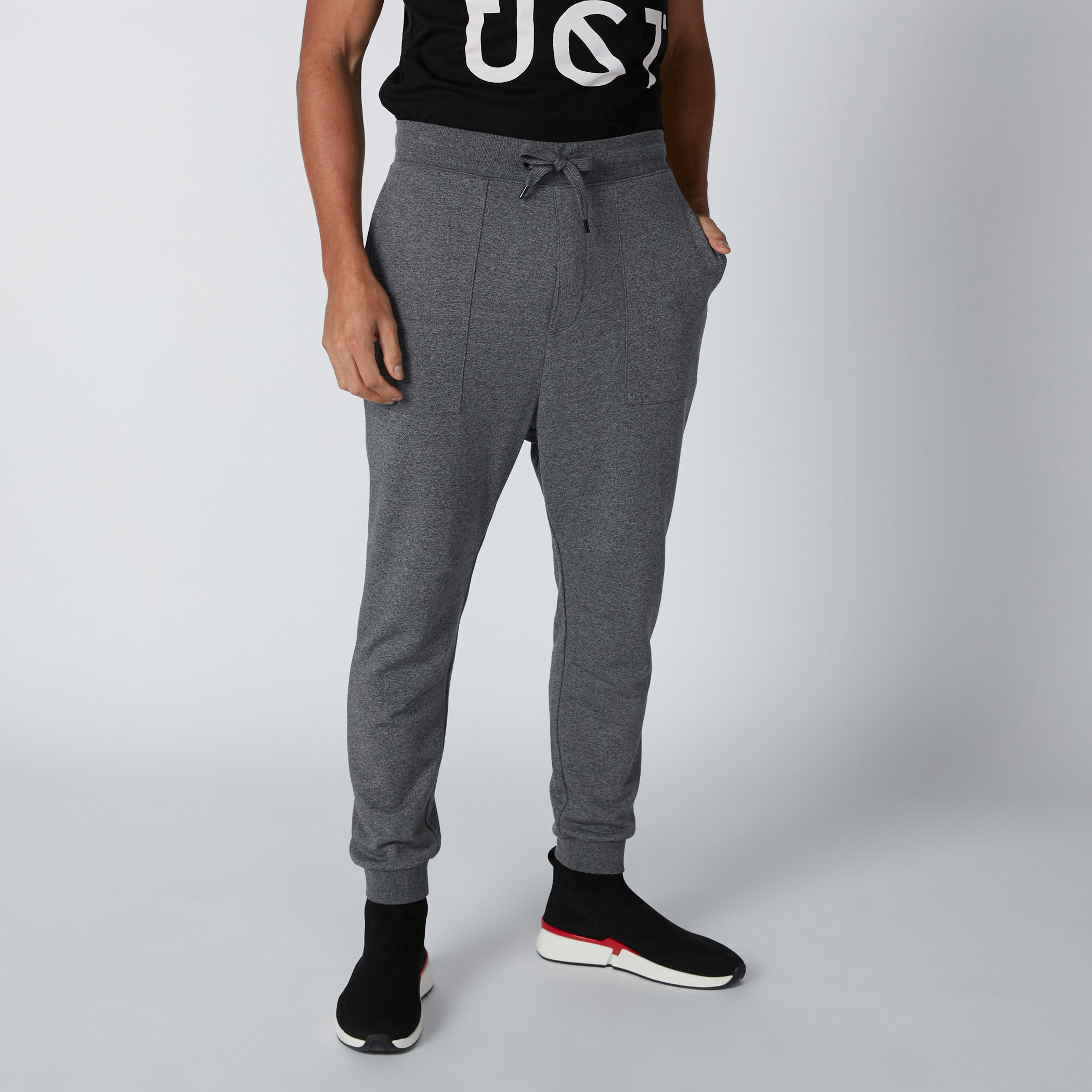بنطال رياضي بجيوب-men-clothing-bottoms-joggers-image-1