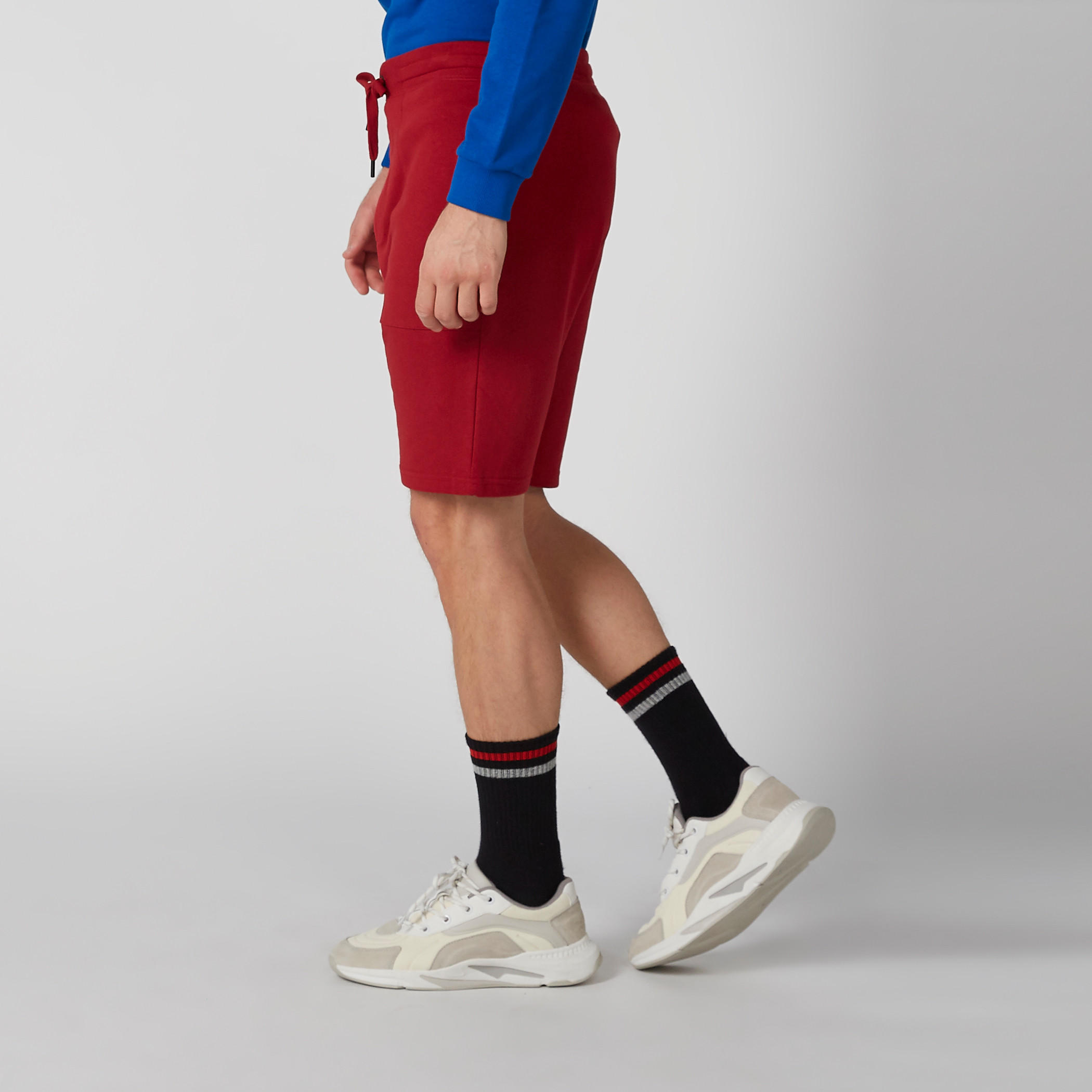 شورت بخصر مطّاطي وجيوب-men-clothing-bottoms-shorts-image-3