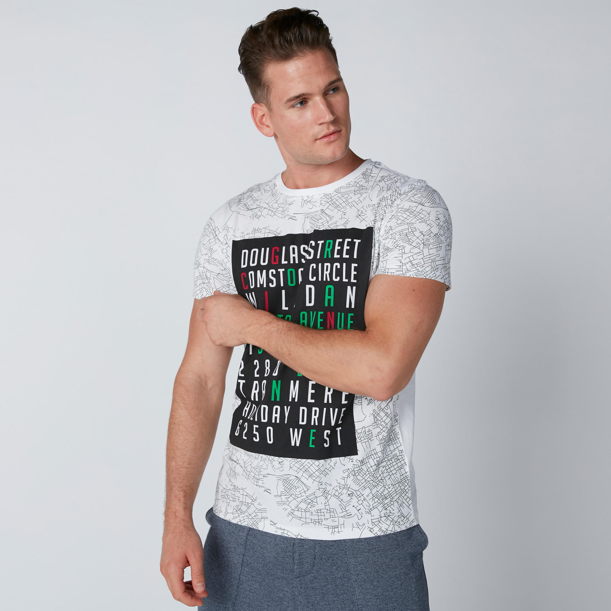 تيشيرت بأكمام قصيرة وطبعات-men-clothing-tshirtsandpolos-tshirts-image-4