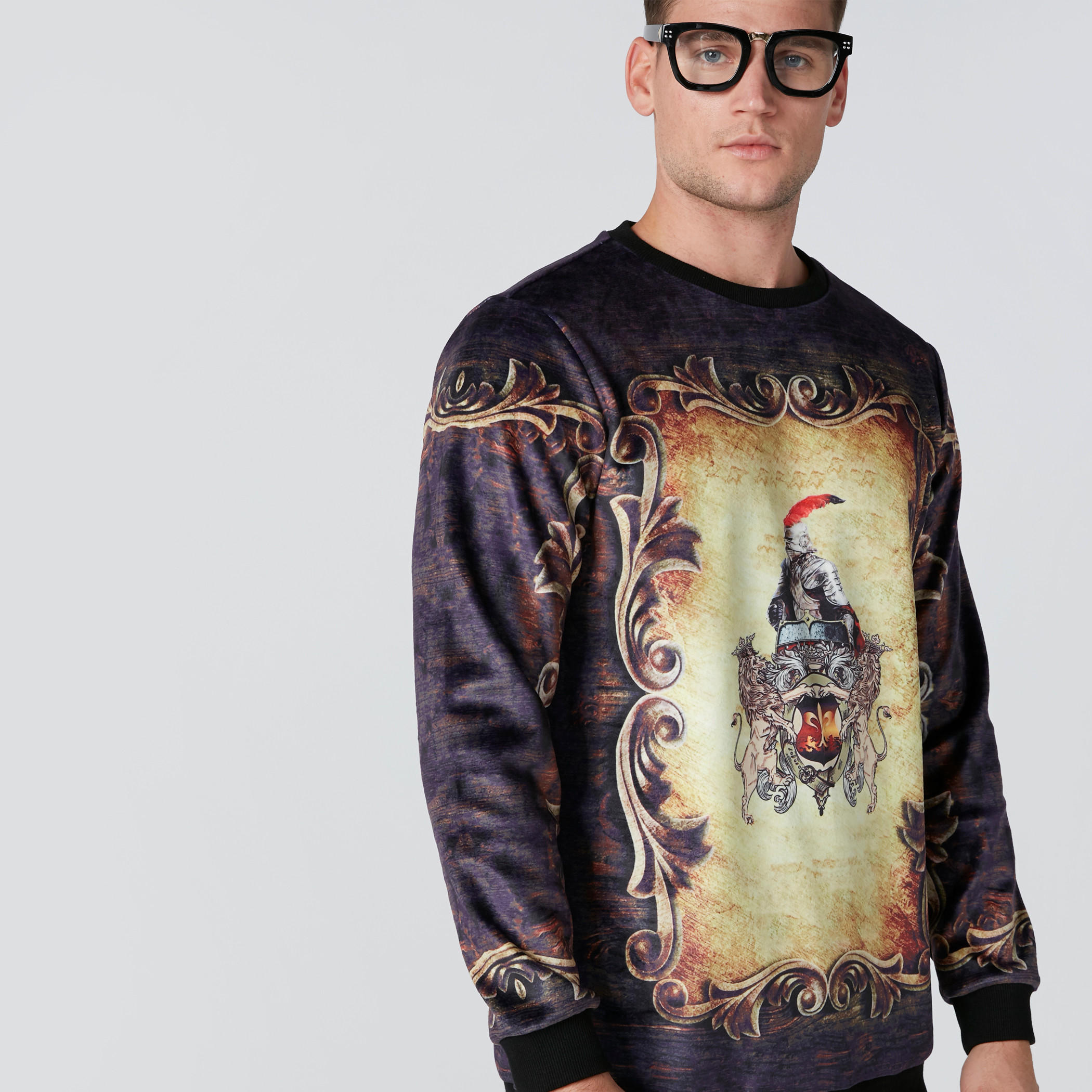 سويت شيرت بطبعات بياقة مستديرة وأكمام طويلة-men-winterwear-hoodiesandsweatshirts-image-4