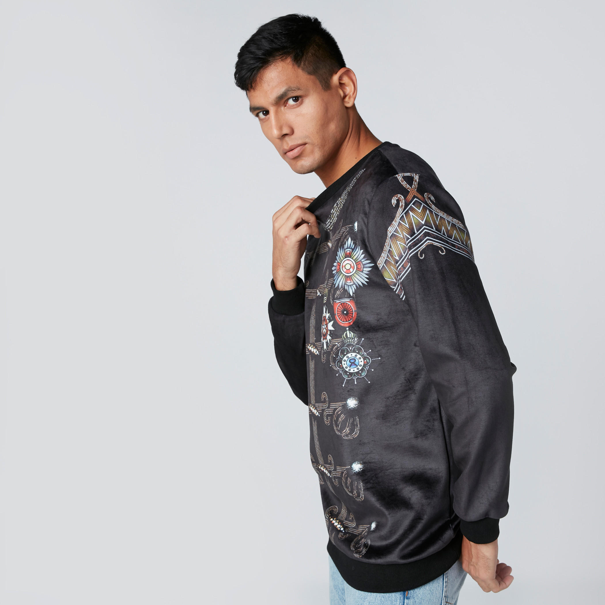 Printed Sweatshirt with Round Neck and Long Sleeves-men-winterwear-hoodiesandsweatshirts-image-4