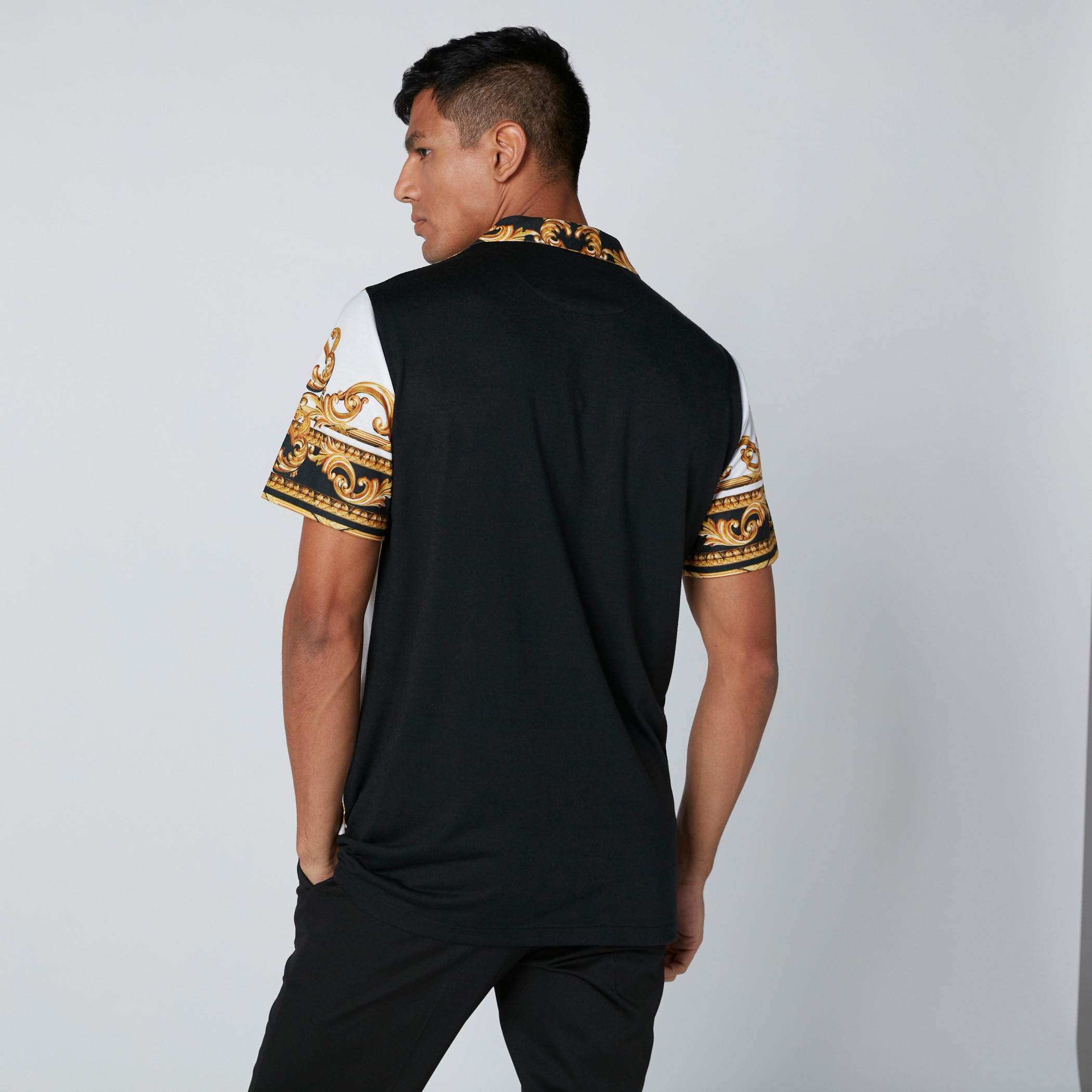 قميص بطبعات وأزرار وأكمام قصيرة-men-clothing-shirts-image-2