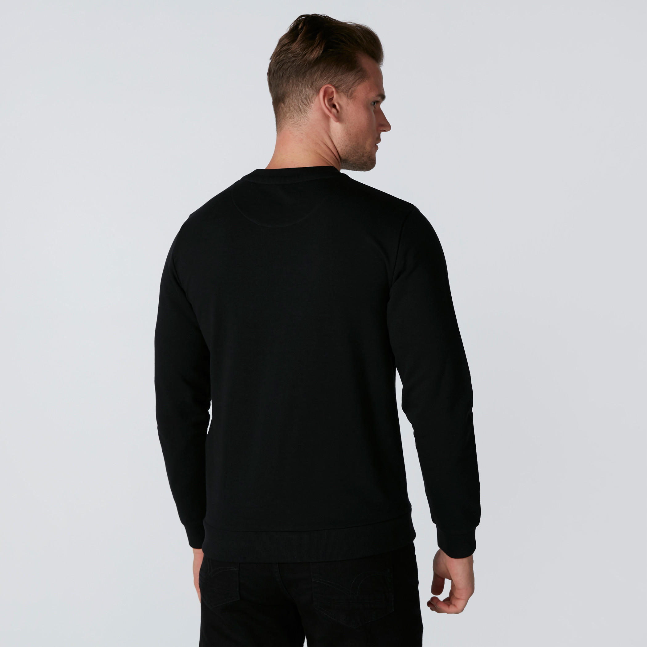 سويت شيرت بأكمام طويلة وطبعات مونستر كرو-men-winterwear-hoodiesandsweatshirts-image-2