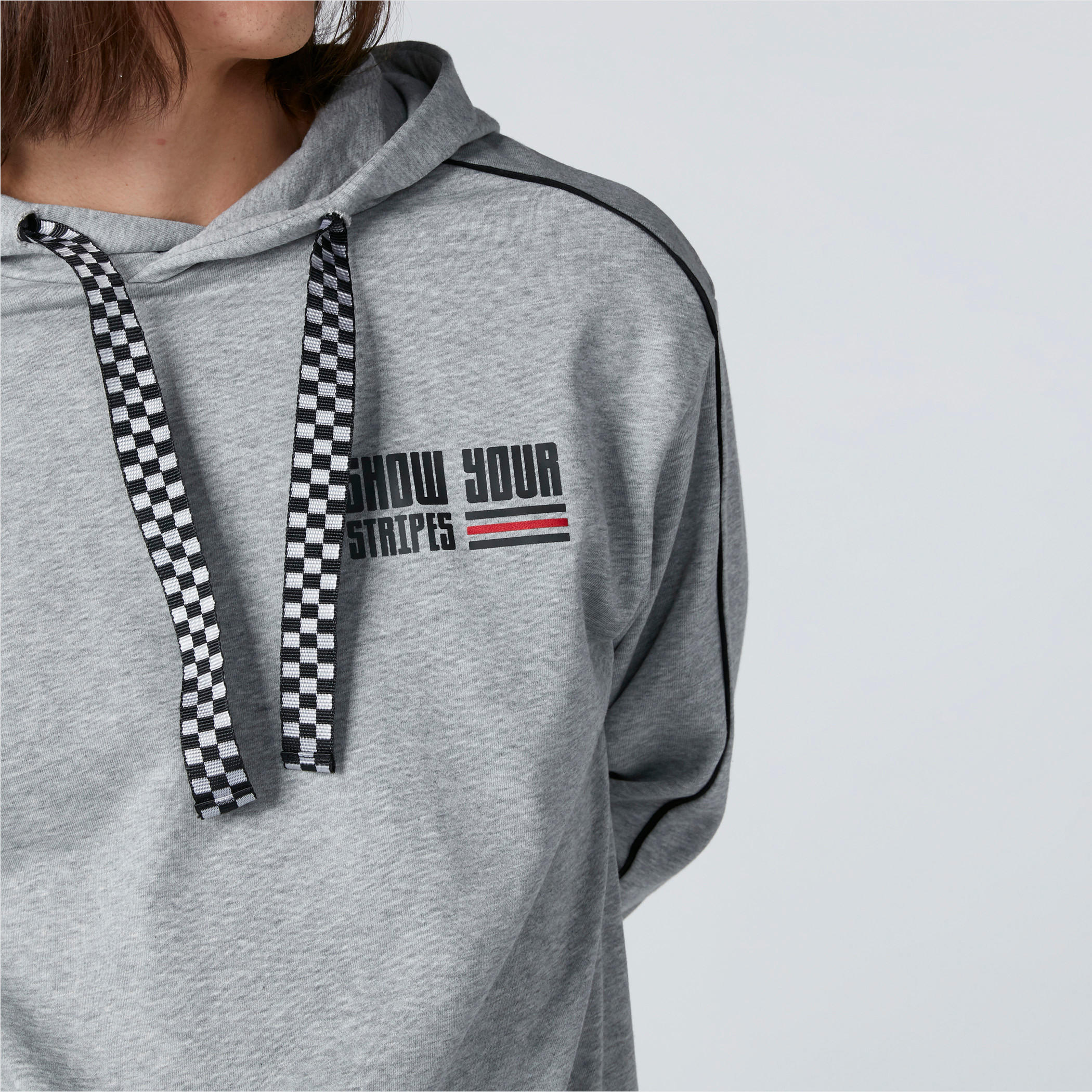 سويت شيرت بطبعات وقبعة وجيوب-men-winterwear-hoodiesandsweatshirts-image-6