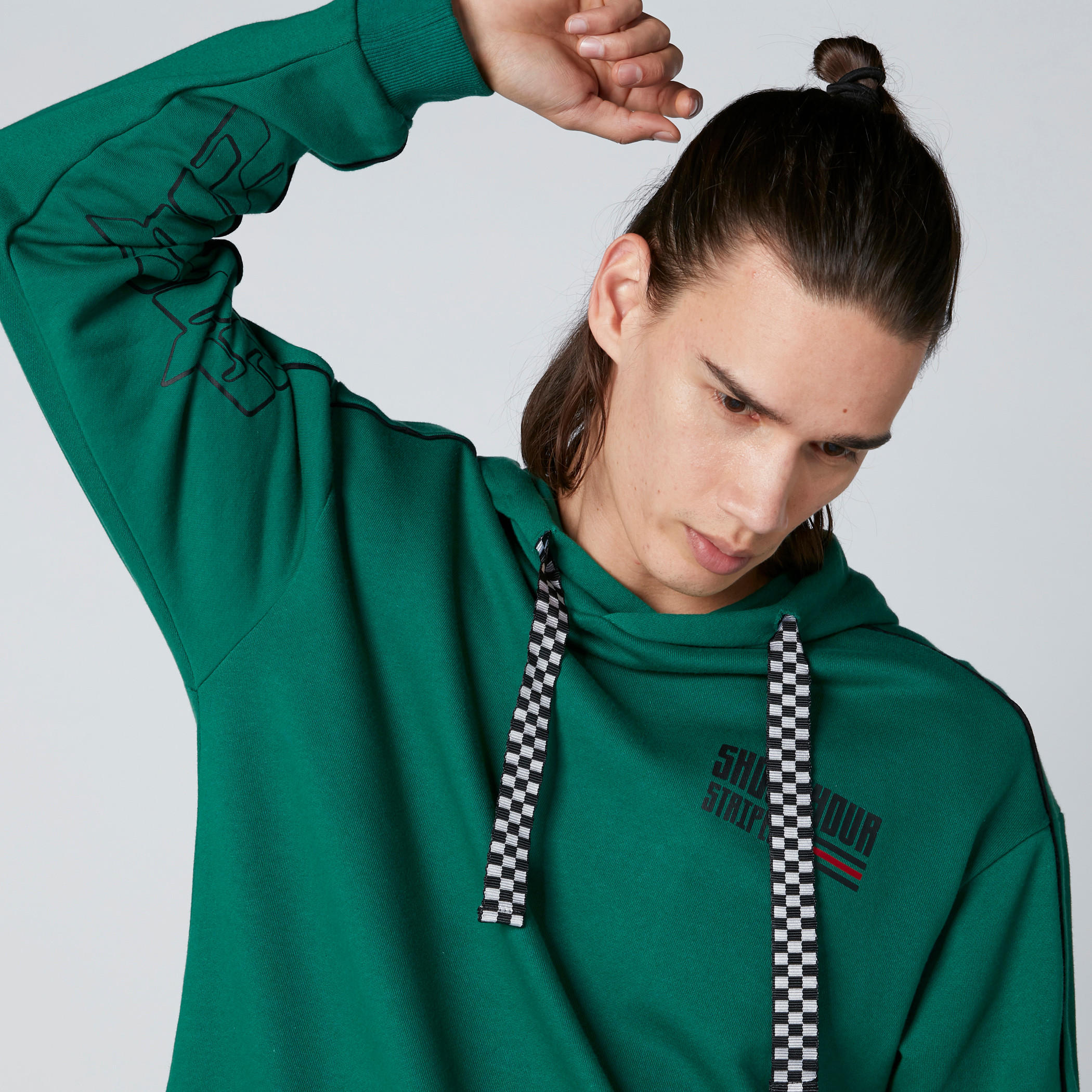 Printed Long Sleeves Sweatshirt with Hood-men-winterwear-hoodiesandsweatshirts-image-4