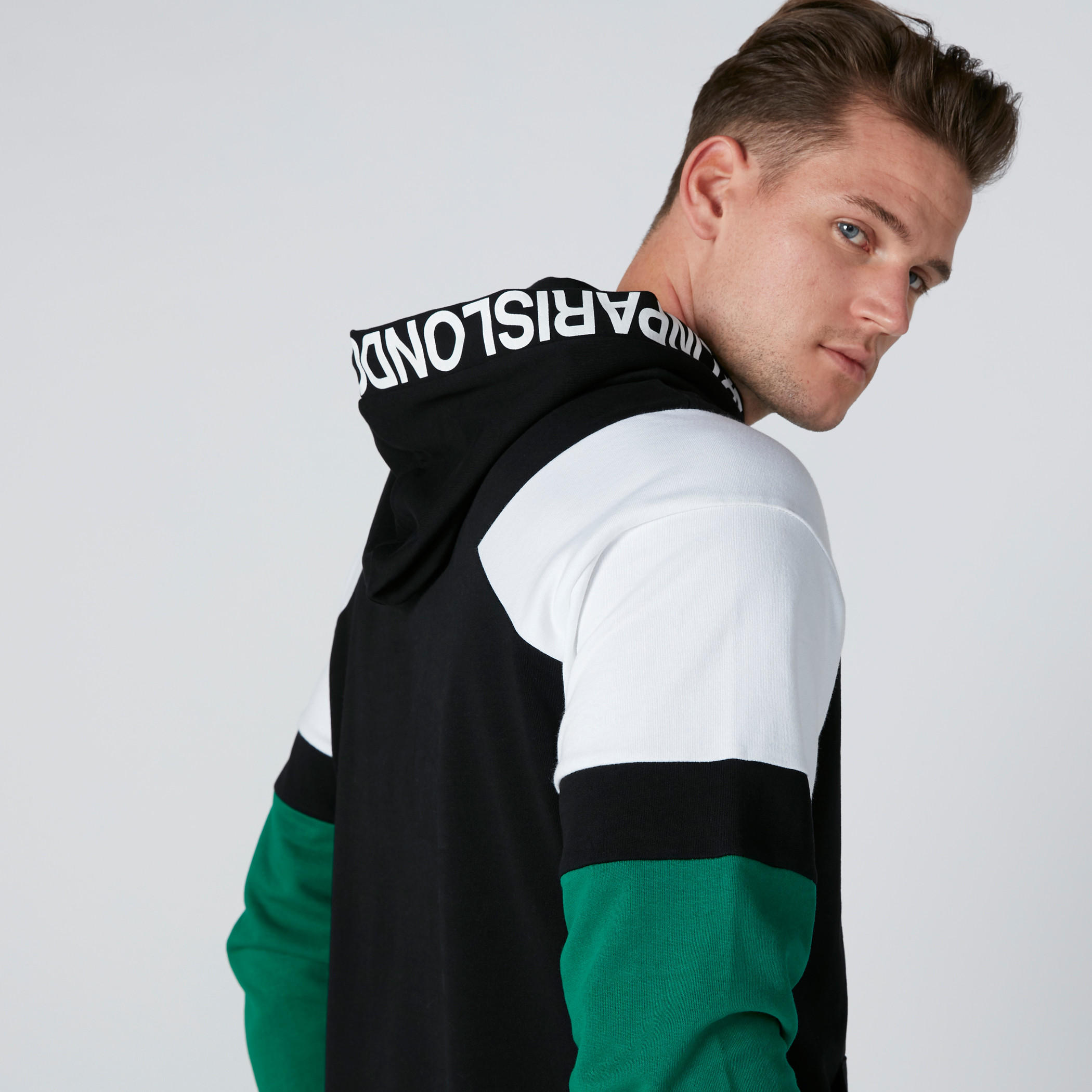 سويت شيرت بأكمام طويلة وطبعات وقبّعة-men-winterwear-hoodiesandsweatshirts-image-5