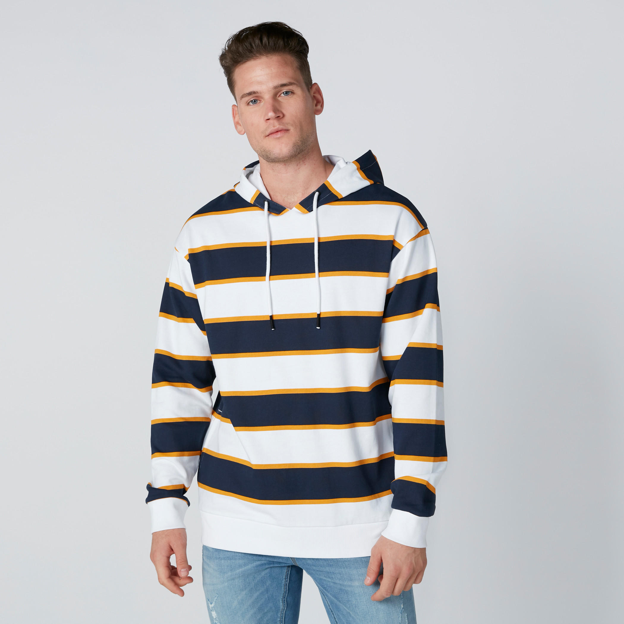 سويت شيرت مقلّم بقبعة وجيوب-men-winterwear-hoodiesandsweatshirts-image-3