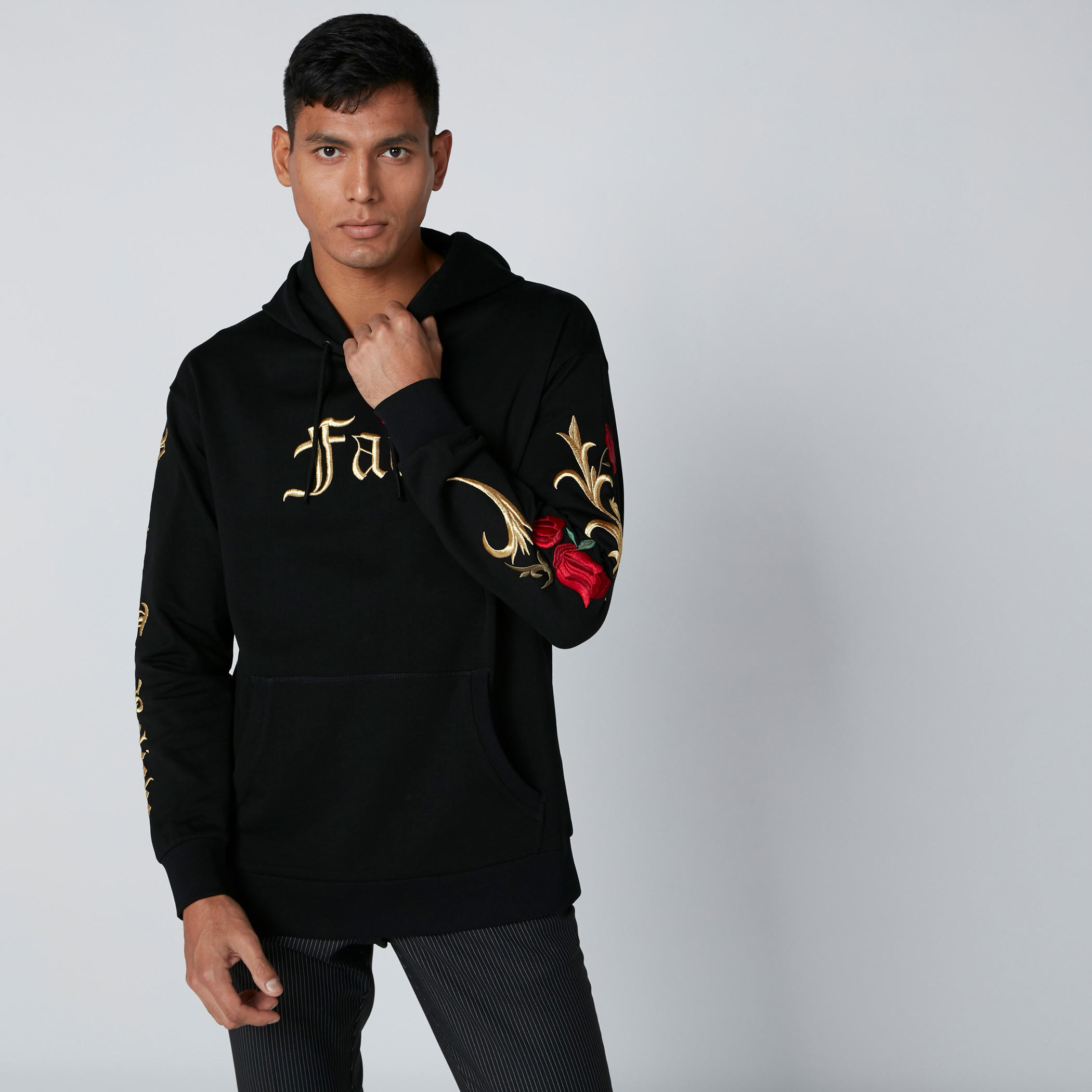 Embroidered Sweatshirt in Regular Fit with Kangaroo Pockets-men-winterwear-hoodiesandsweatshirts-image-3