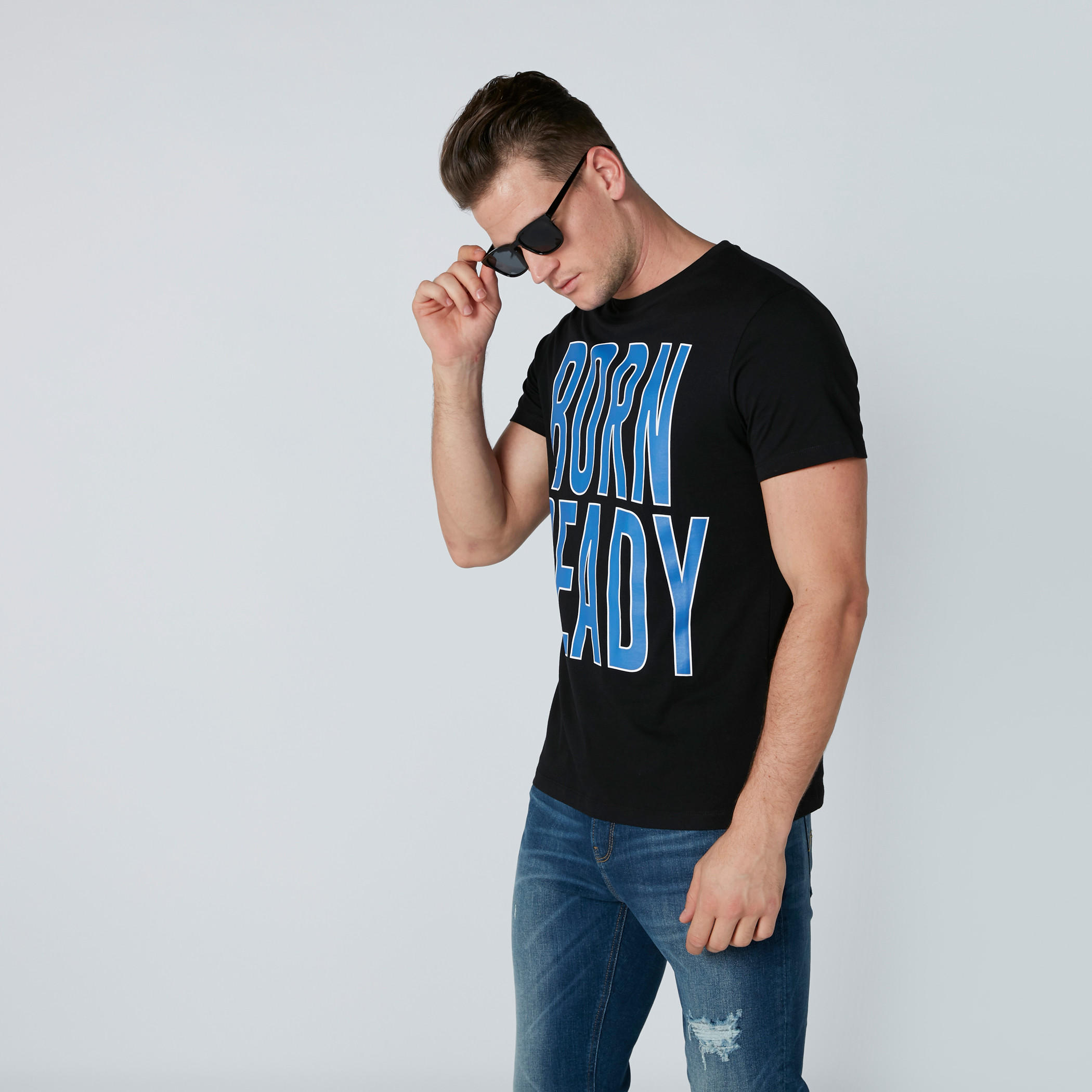 تيشيرت منقوش بياقة مستديرة وأكمام قصيرة بقصة عادية-men-clothing-tshirtsandpolos-tshirts-image-3