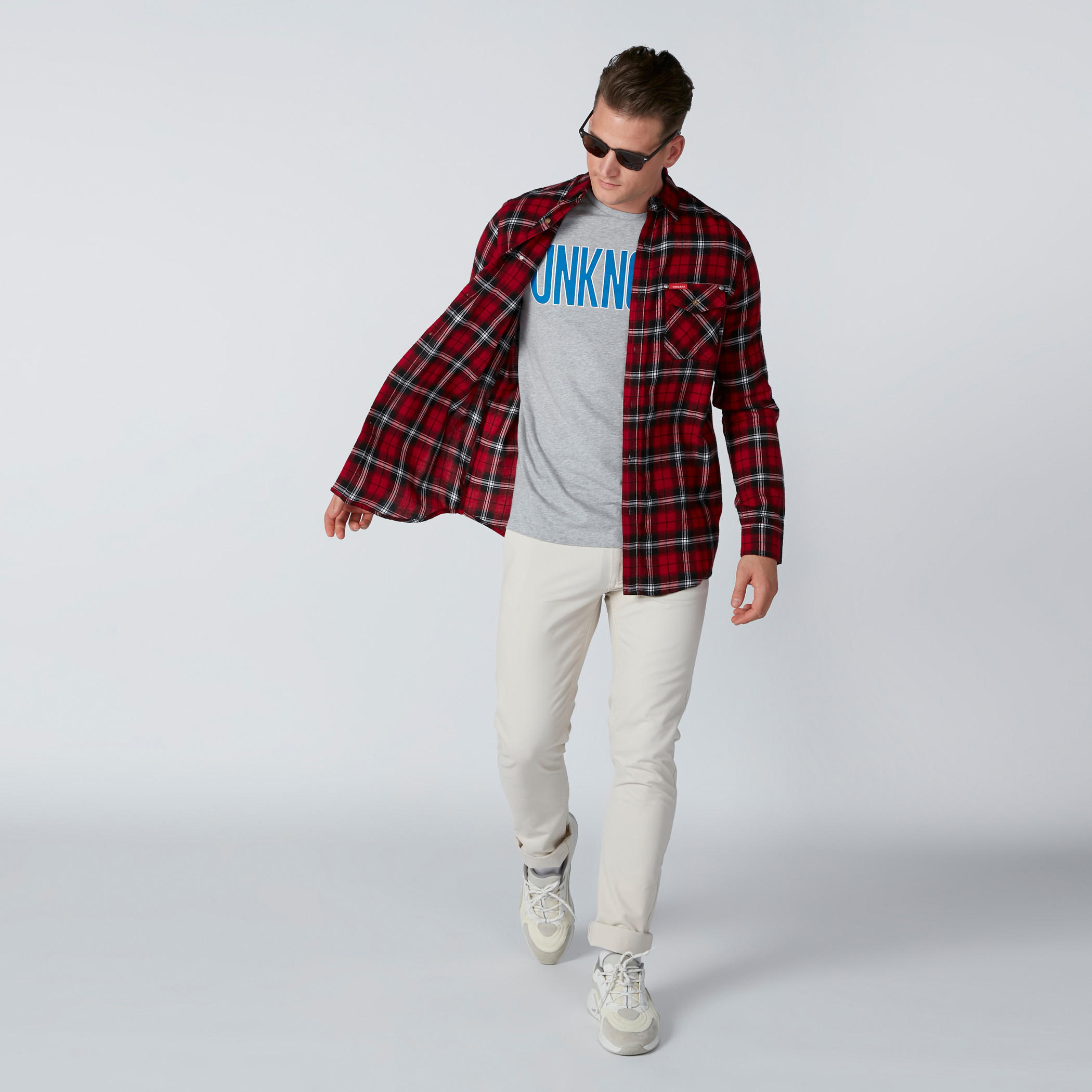 تيشيرت بأكمام قصيرة وطبعات-men-clothing-tshirtsandpolos-tshirts-image-2