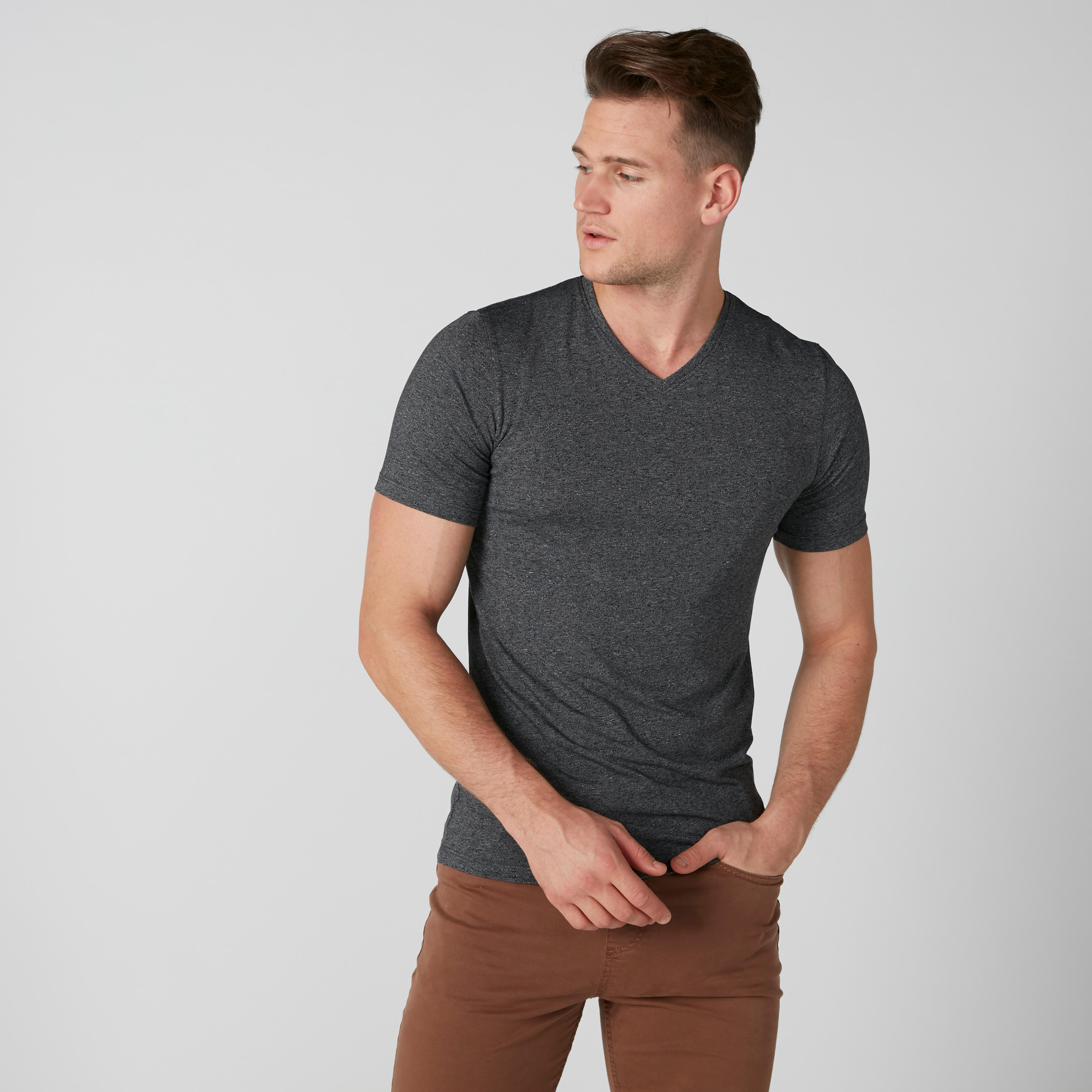 تيشيرت سادة بياقة V وأكمام قصيرة-men-clothing-tshirtsandpolos-tshirts-image-1