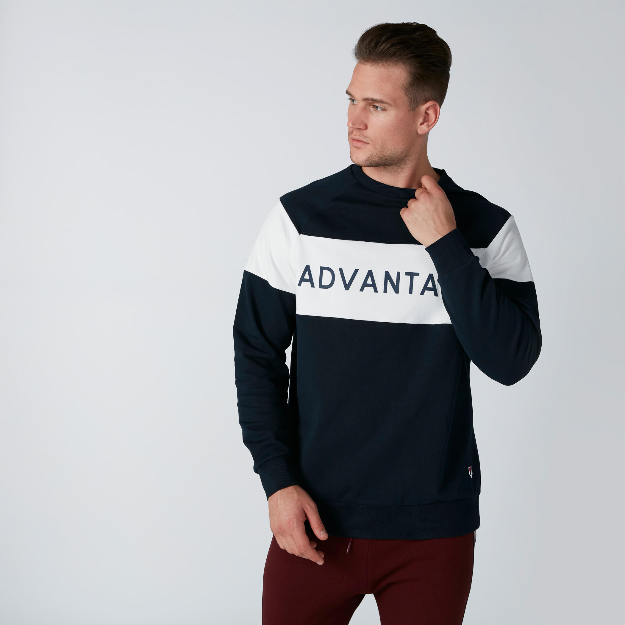 سويت شيرت بأكمام طويلة وطبعات-men-winterwear-hoodiesandsweatshirts-image-1