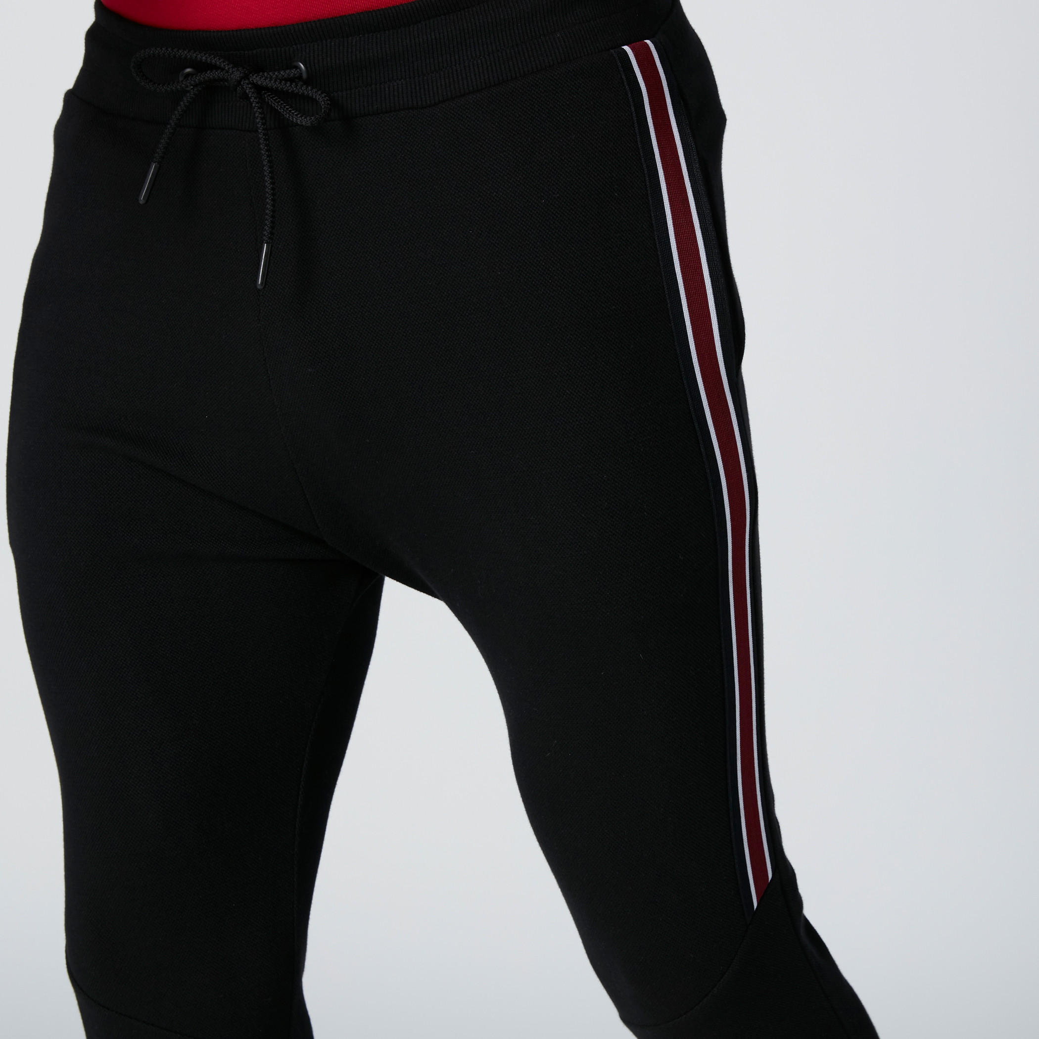 بنطال رياضي سليم فيت برباط وشريطة-men-clothing-bottoms-joggers-image-4