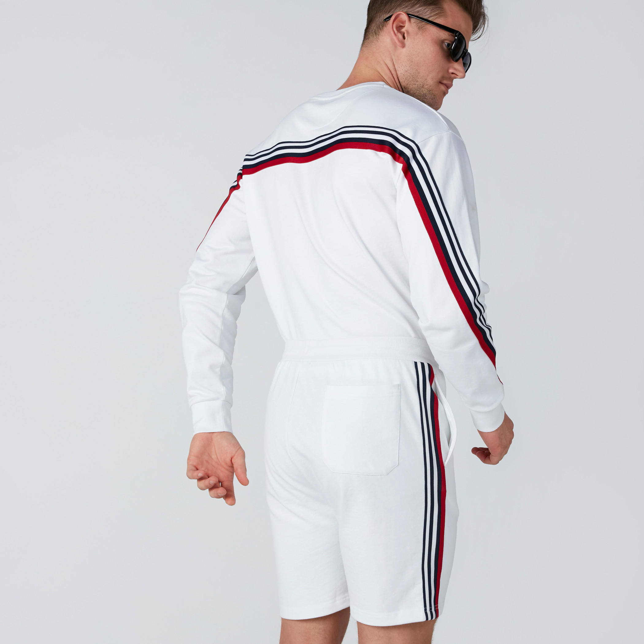 شورت سليم مقلّم برباط-men-clothing-bottoms-shorts-image-2