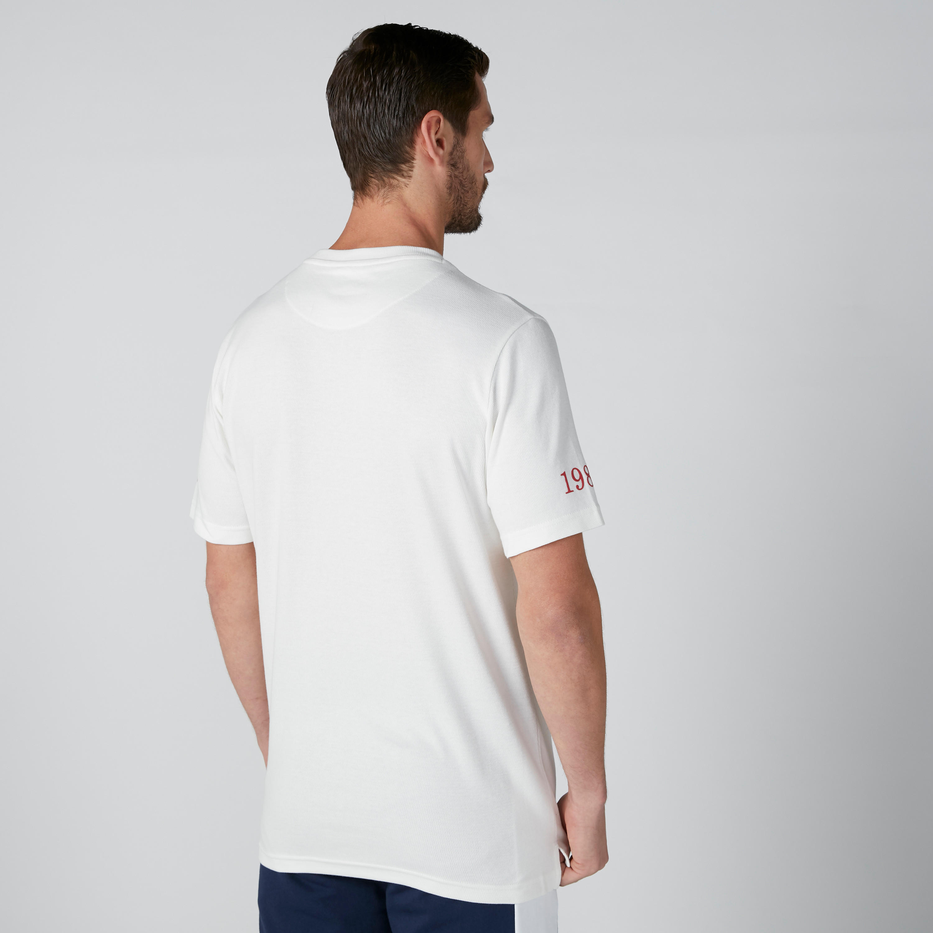 تيشيرت بأكمام قصيرة وطبعات-men-clothing-tshirtsandpolos-tshirts-image-2