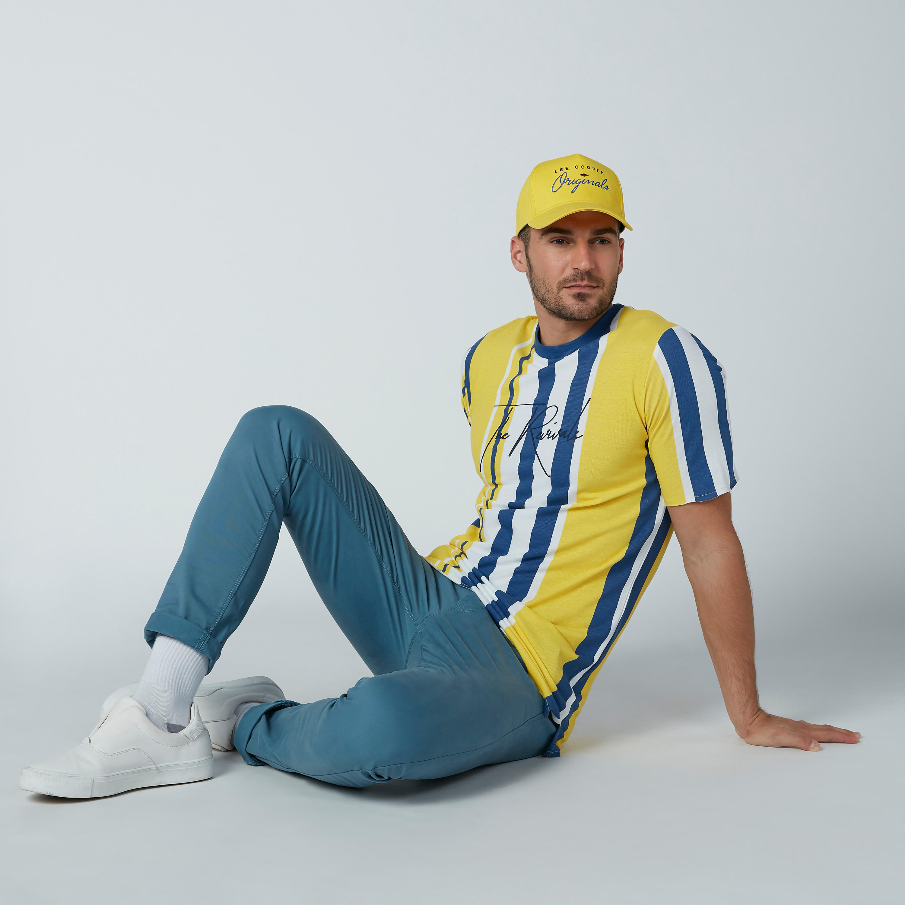 تيشيرت فضفاض مقلّم بأكمام قصيرة-men-clothing-tshirtsandpolos-tshirts-image-3