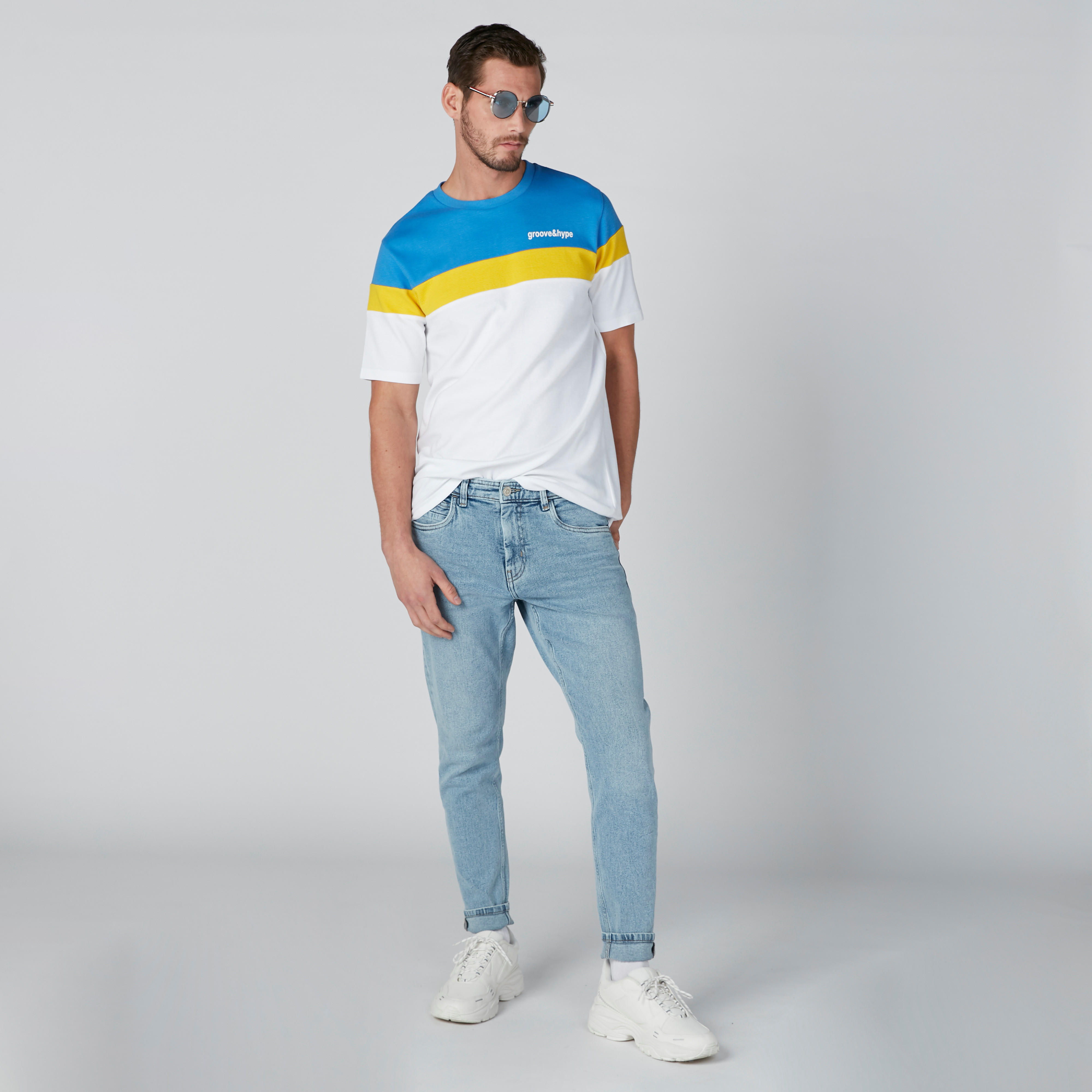 تيشيرت مقلّم بياقة مستديرة وأكمام قصيرة-men-clothing-tshirtsandpolos-tshirts-image-3