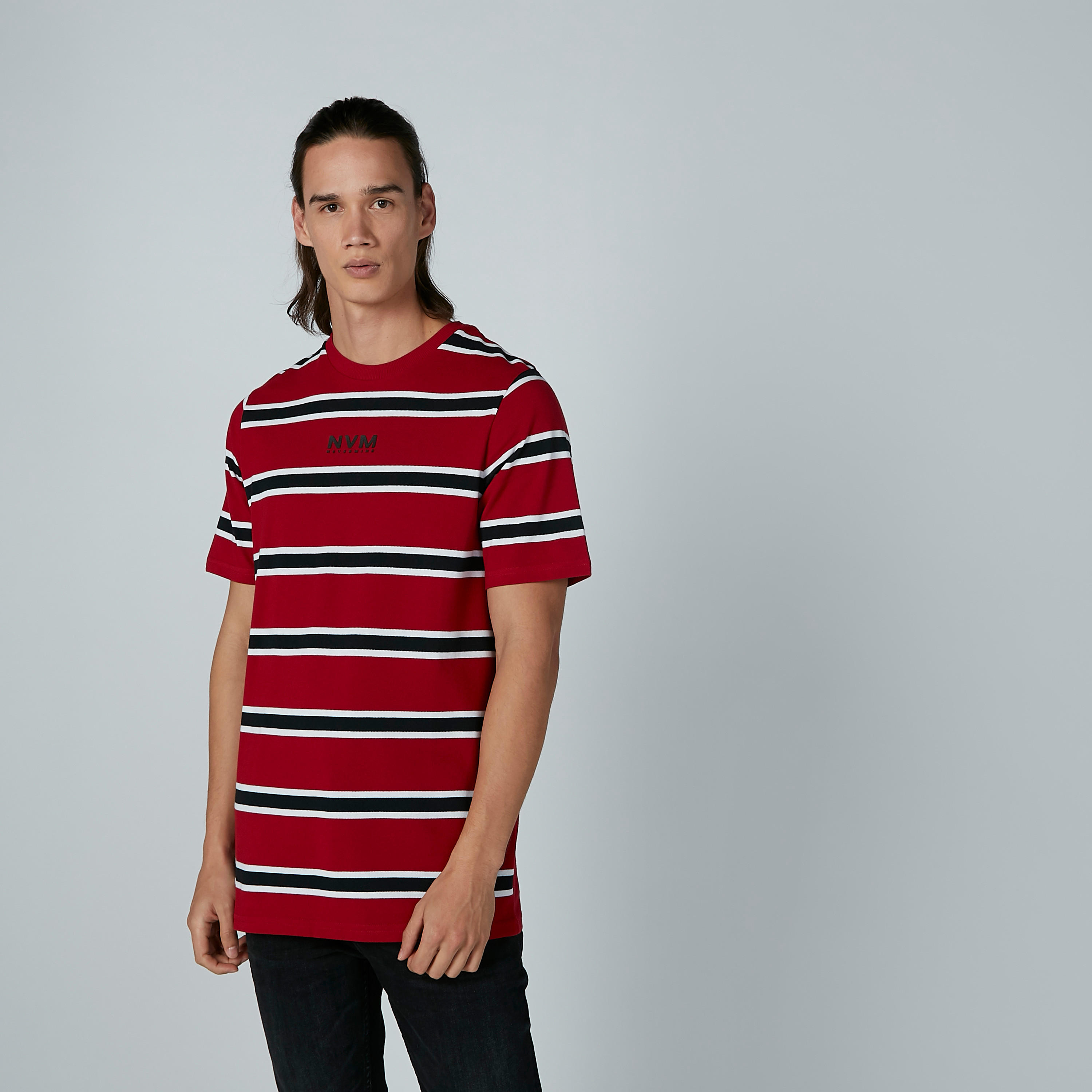 تيشيرت مقلّم بياقة مستديرة وأكمام قصيرة-men-clothing-tshirtsandpolos-tshirts-image-3