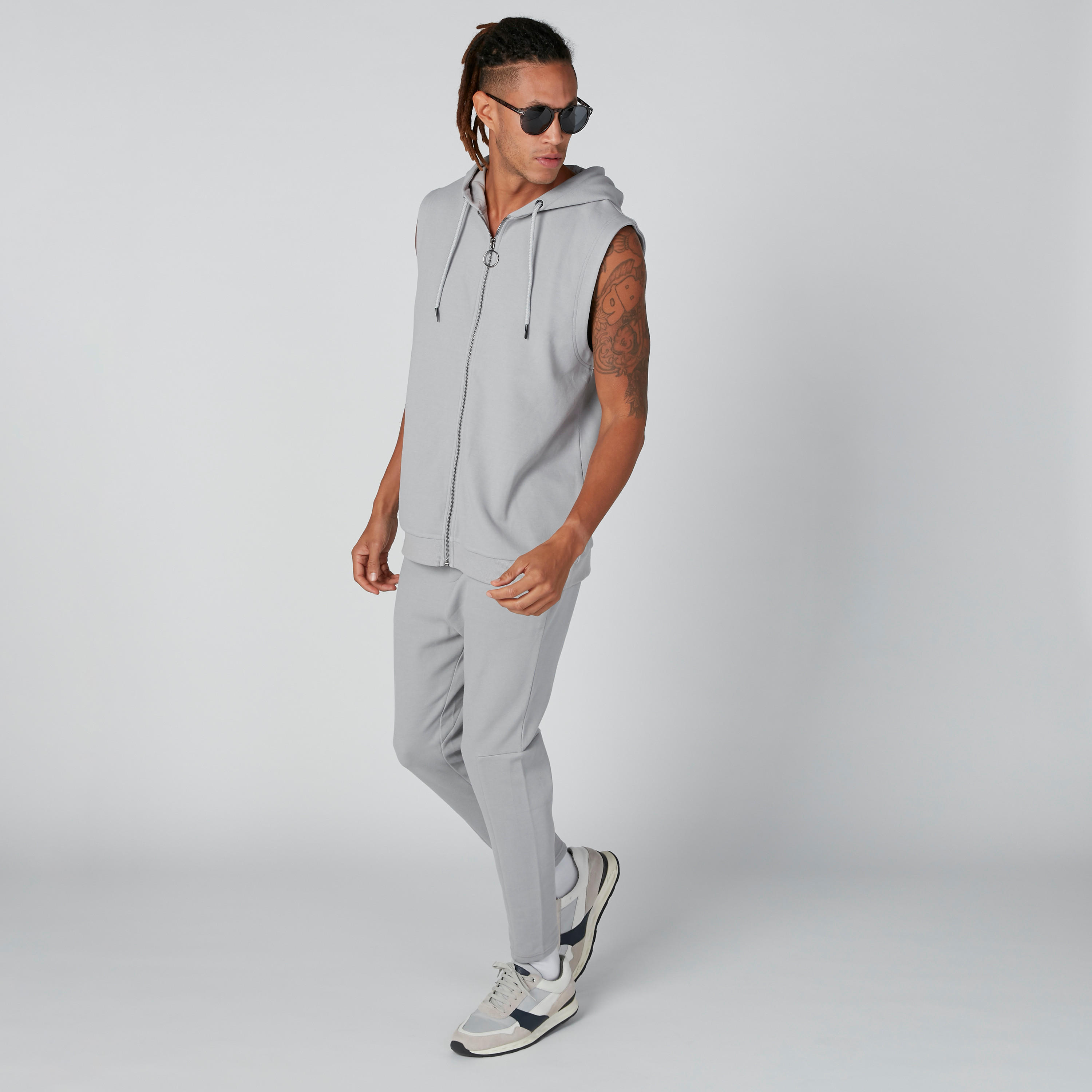 تيشيرت دون أكمام بقبعة وسحاب إغلاق-men-clothing-tshirtsandpolos-tshirts-image-5
