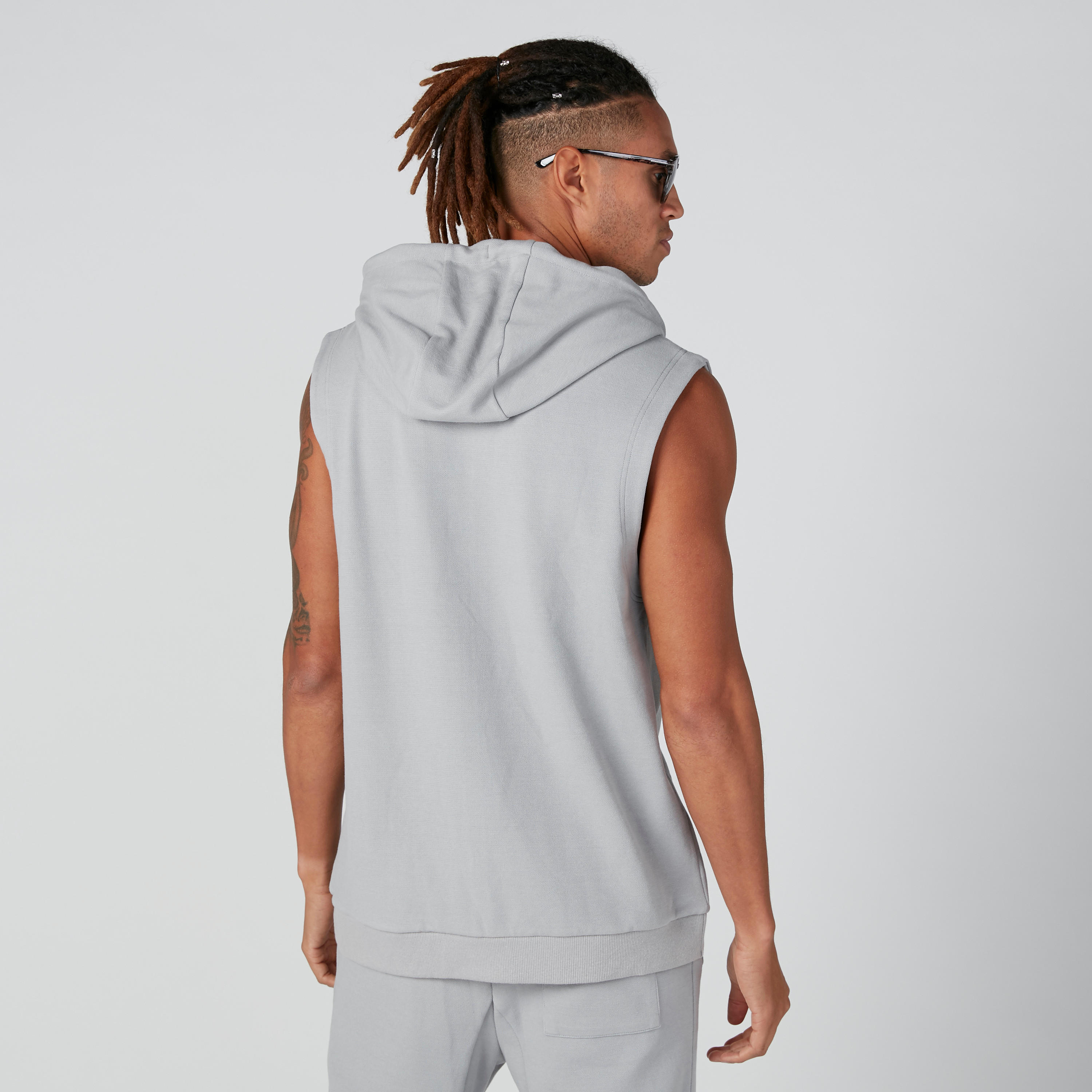 تيشيرت دون أكمام بقبعة وسحاب إغلاق-men-clothing-tshirtsandpolos-tshirts-image-6