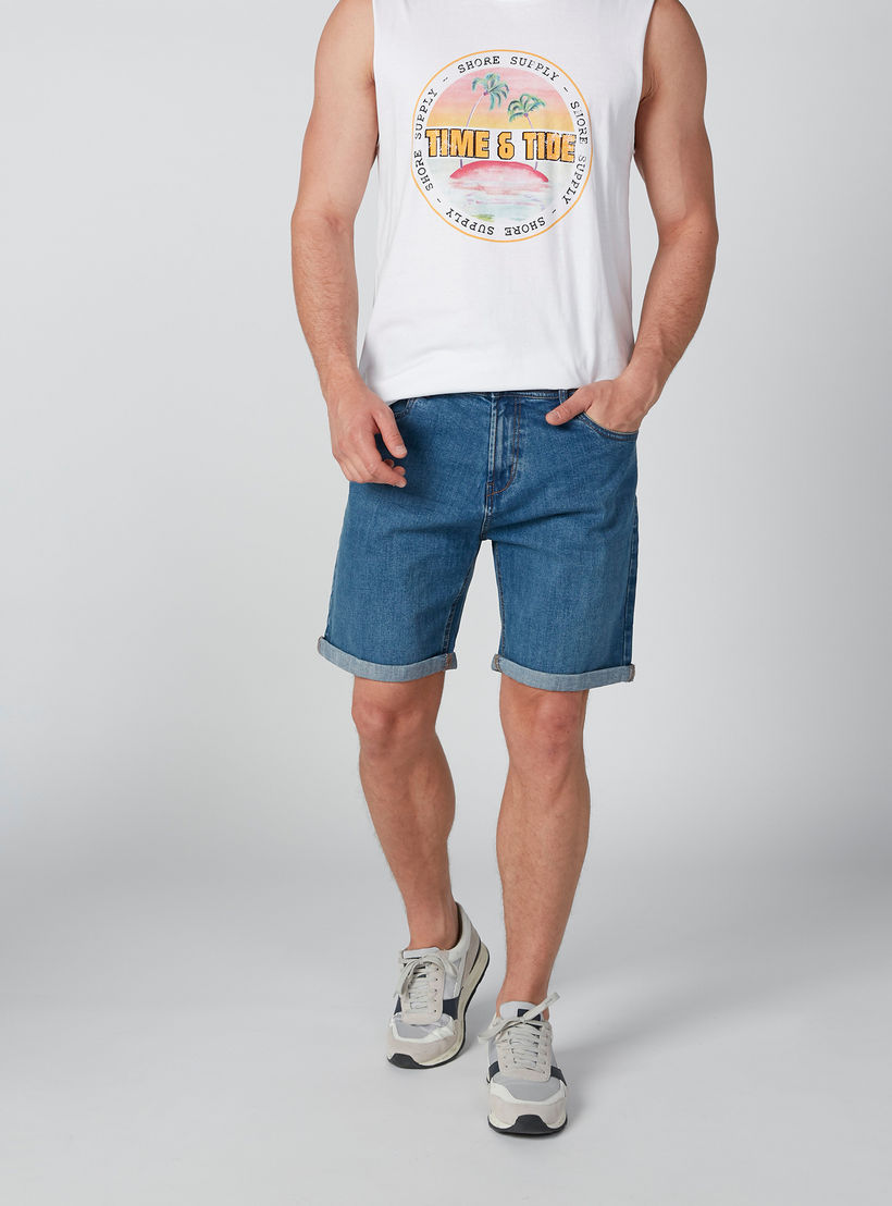 شورت دينم بقصّة عادية وخصر متوسط الارتفاع وجيوب-men-clothing-bottoms-shorts-image-2