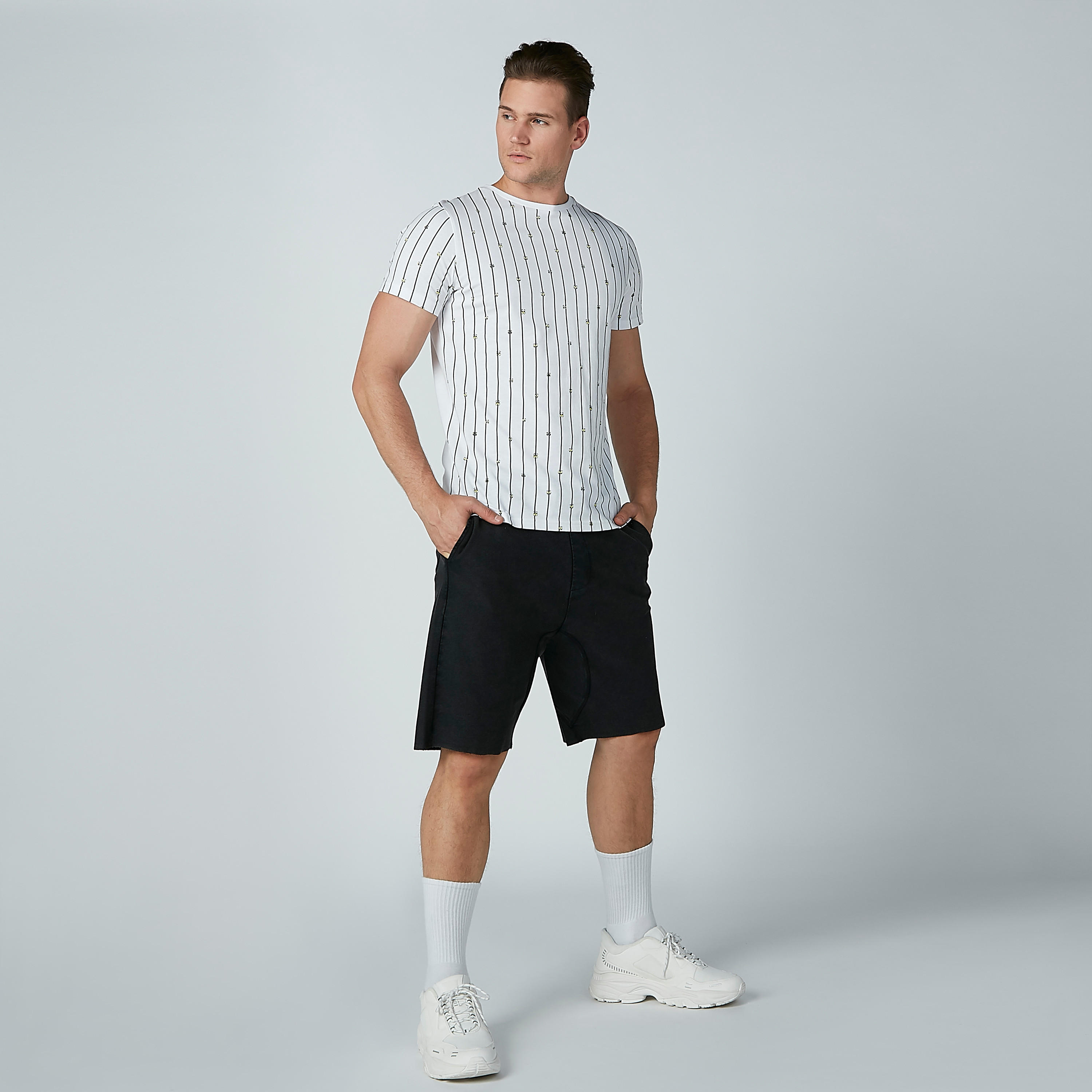 شورت بجيوب ورباط-men-clothing-bottoms-shorts-image-5